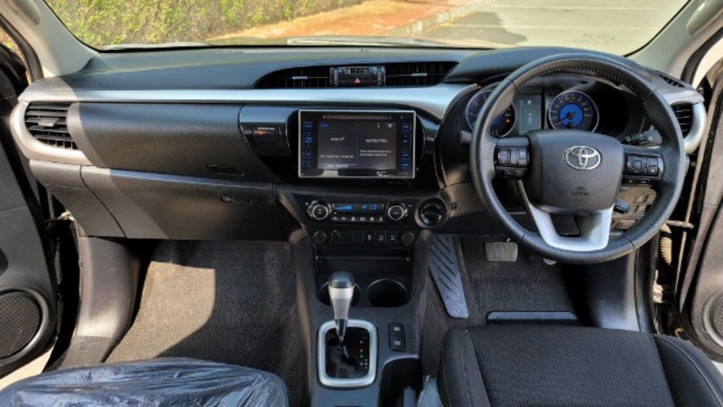 HiDubai-business-haji-zaman-safi-motors-fze-transport-vehicle-services-used-car-dealers-ras-al-khor-industrial-3-dubai