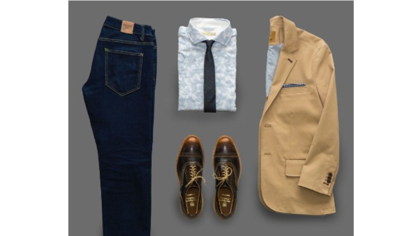 HiDubai-business-kaz-store-garments-shopping-apparel-mirdif-dubai