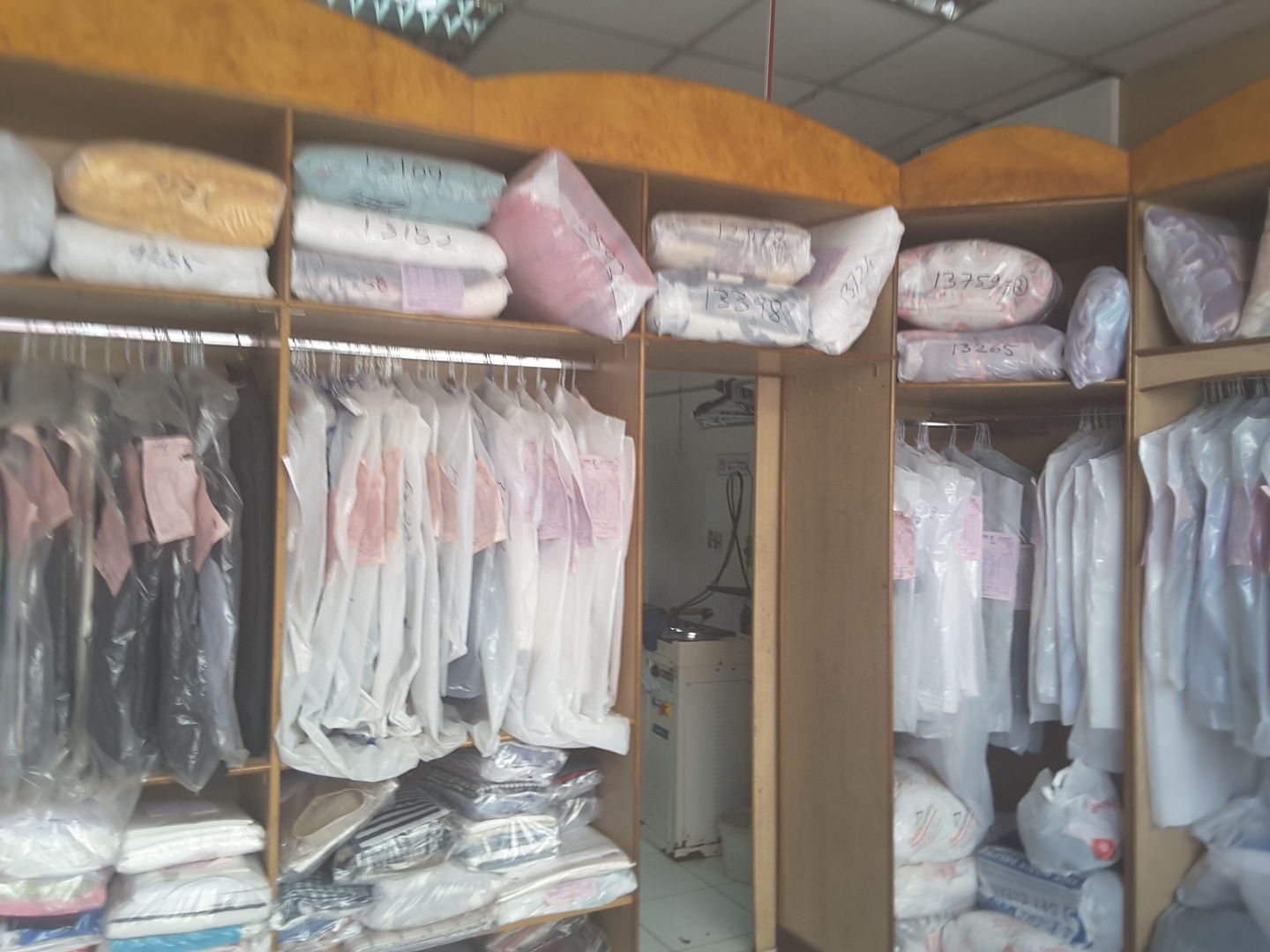 HiDubai-business-blue-dolphin-dry-cleaning-home-laundry-al-rigga-dubai-2