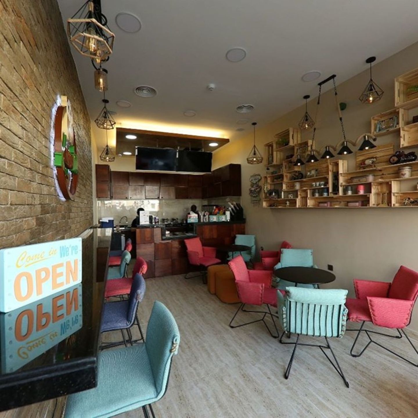 HiDubai-business-kamotea-food-beverage-coffee-shops-al-karama-dubai