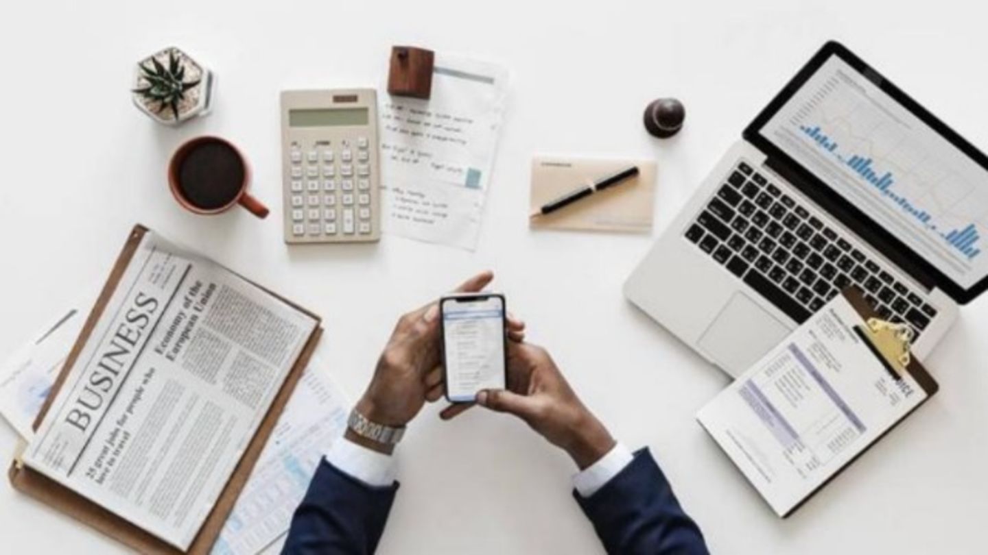 HiDubai-business-clever-corp-business-advisors-b2b-services-business-setup-and-pros-trade-centre-2-dubai