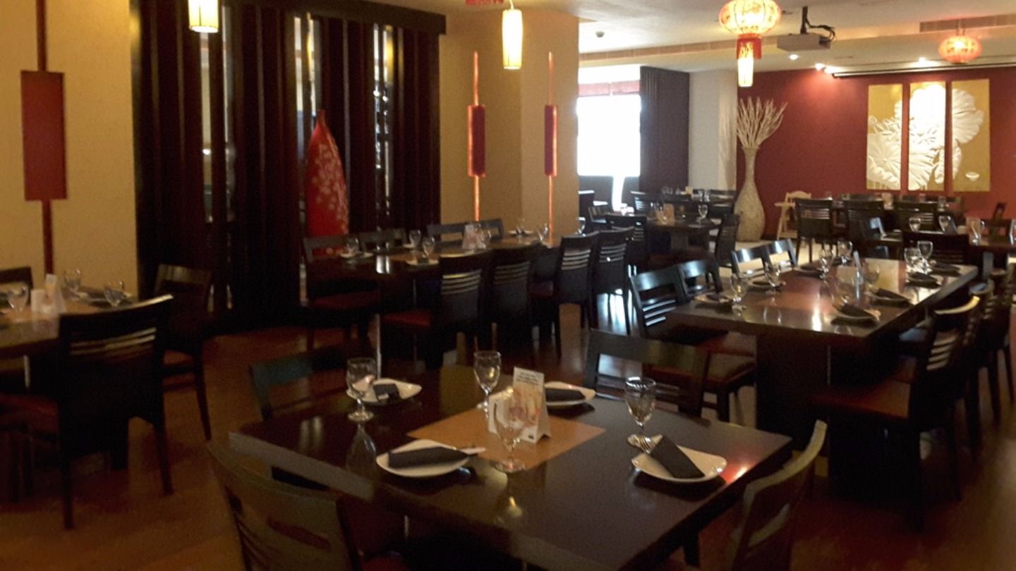 HiDubai-business-sizzling-wok-food-beverage-restaurants-bars-mankhool-dubai-2