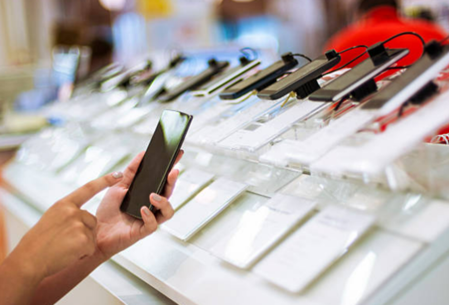 HiDubai-business-easy-mobile-bazaar-trading-shopping-consumer-electronics-meena-bazar-al-souq-al-kabeer-dubai