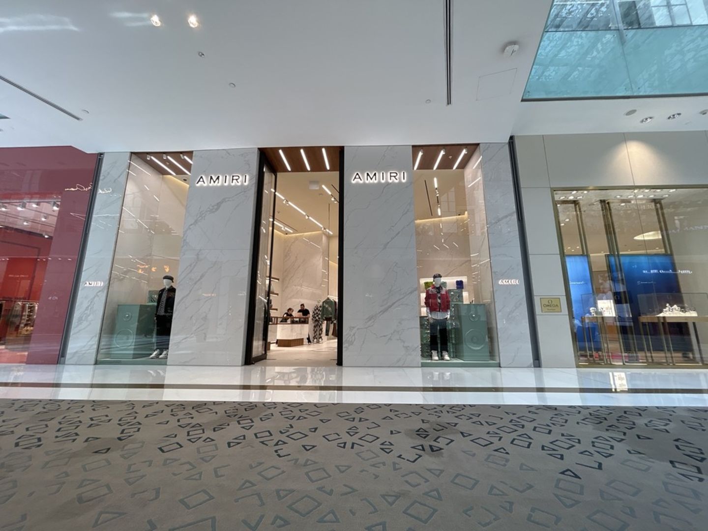 HiDubai-business-amiri-shopping-apparel-burj-khalifa-dubai