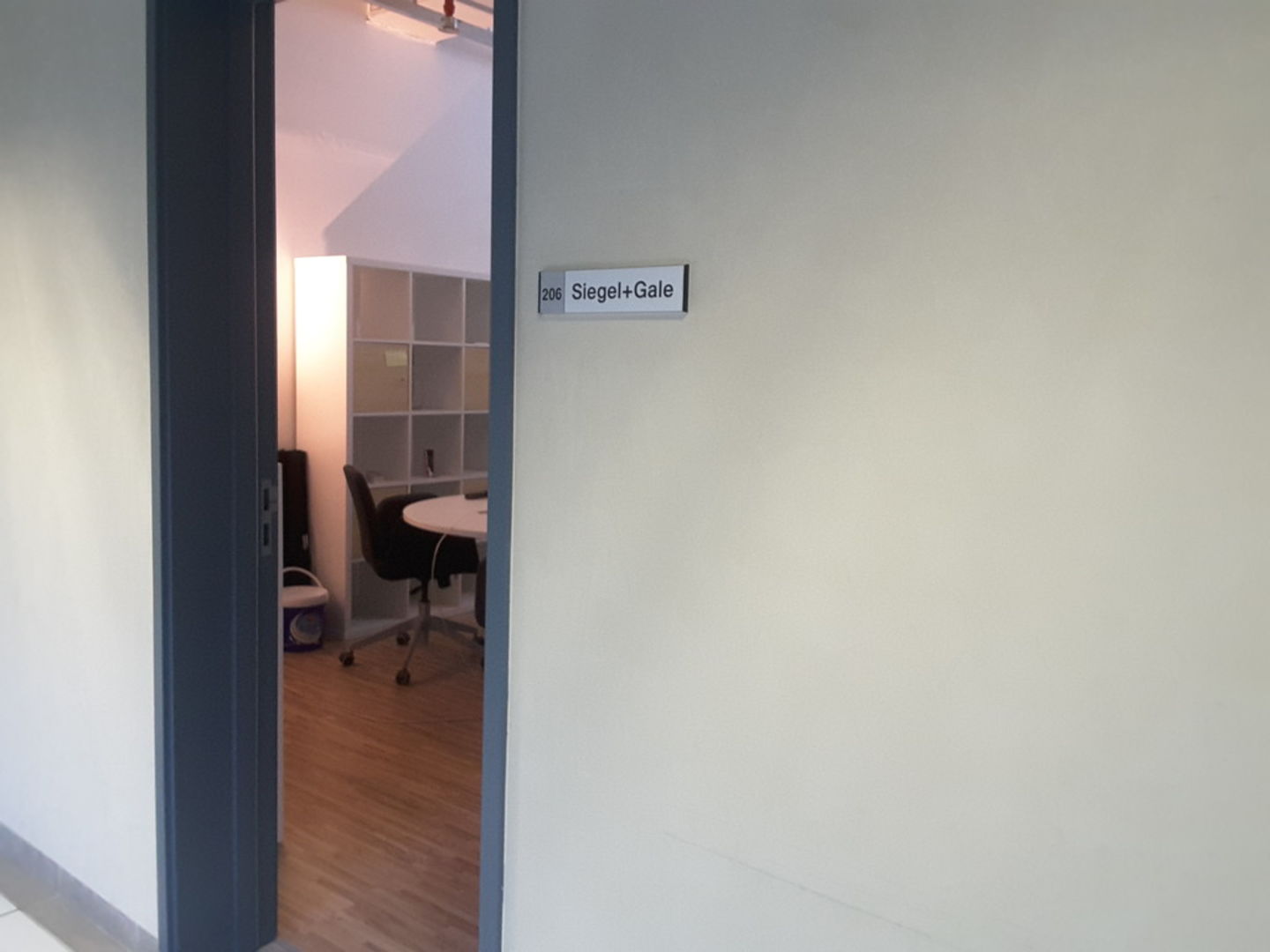 HiDubai-business-siegel-+-gale-media-marketing-it-media-publishing-dubai-media-city-al-sufouh-2-dubai