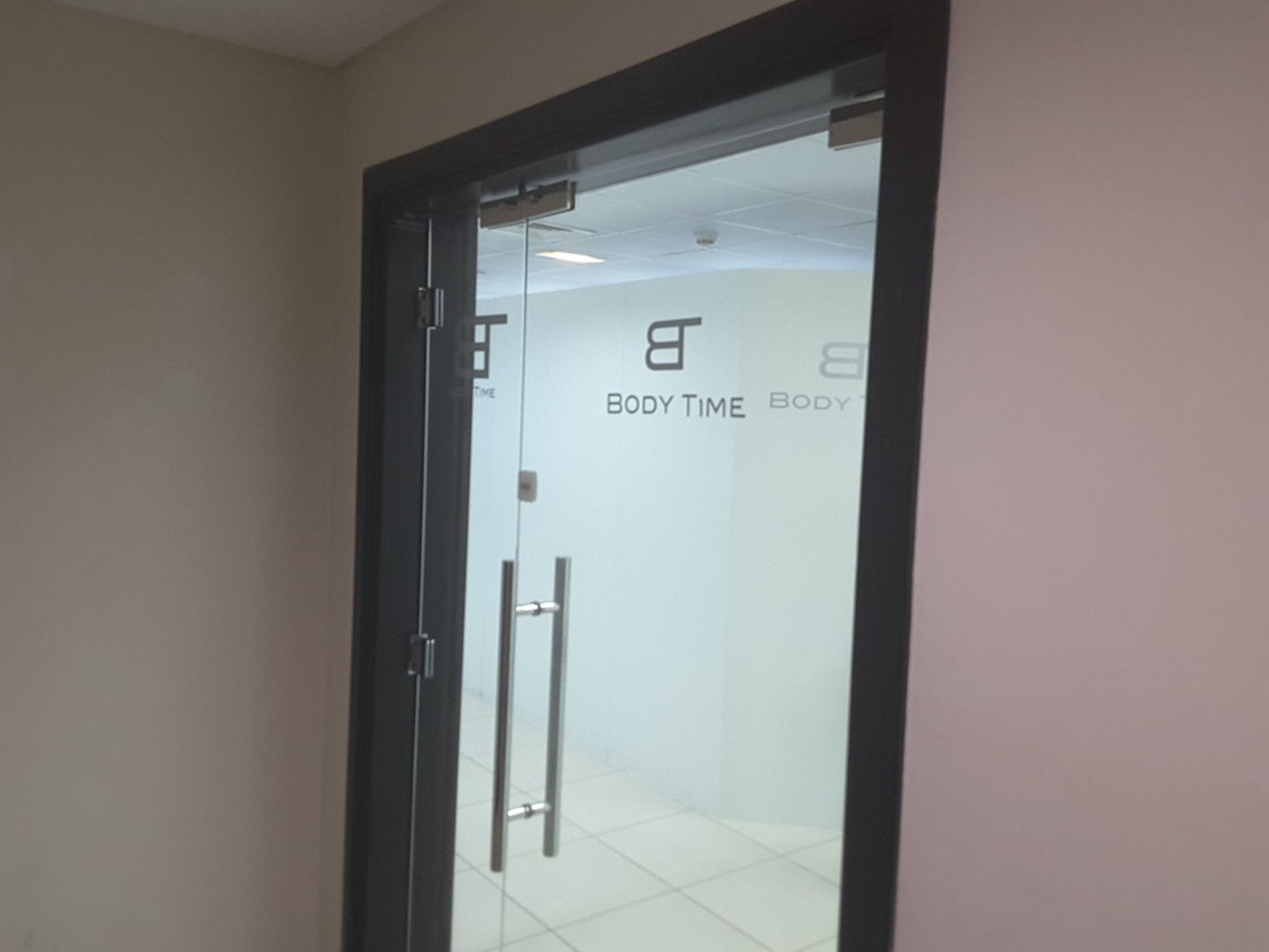 HiDubai-business-body-time-fitness-center-sports-fitness-gyms-fitness-centres-pools-tecom-al-thanyah-1-dubai-2