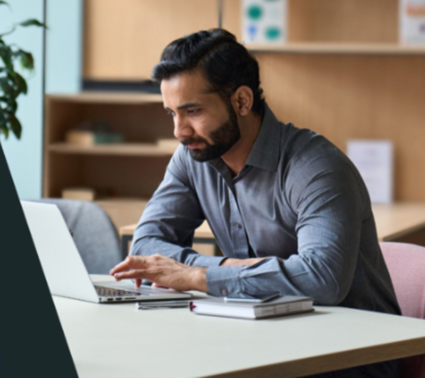 HiDubai-business-tms-visa-services-b2b-services-business-setup-and-pros-umm-hurair-2-dubai