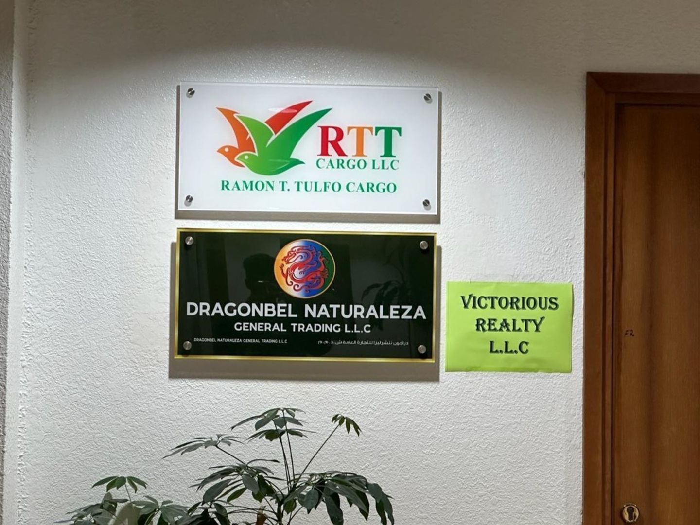 HiDubai-business-r-t-t-cargo-shipping-logistics-air-cargo-services-al-muraqqabat-dubai