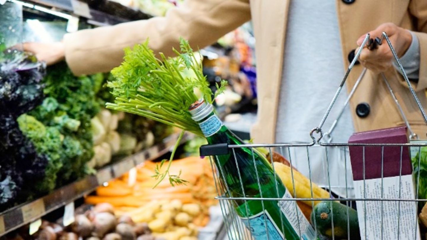 HiDubai-business-catch-spot-minimart-shopping-supermarkets-hypermarkets-grocery-stores-hor-al-anz-dubai