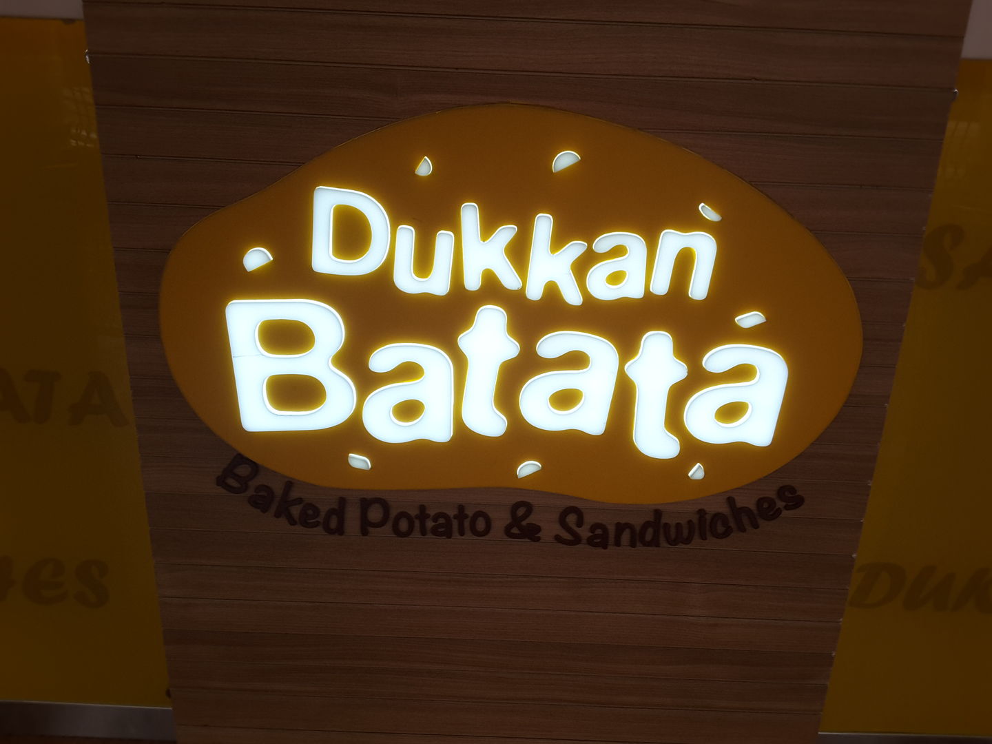 HiDubai-business-dukkan-batata-cafe-food-beverage-cafeterias-muhaisnah-1-dubai-2