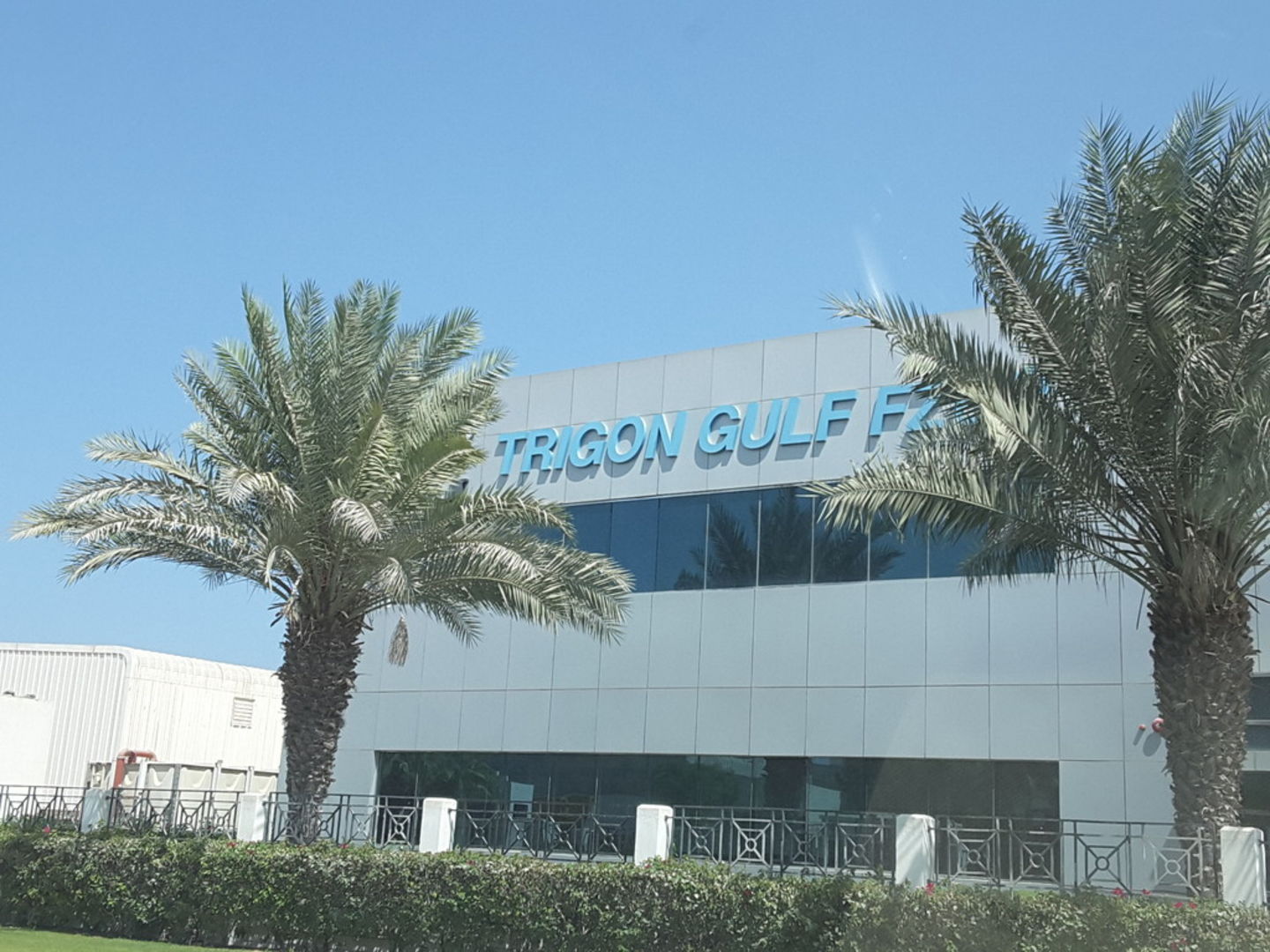 HiDubai-business-trigon-gulf-b2b-services-distributors-wholesalers-jebel-ali-free-zone-mena-jebel-ali-dubai-2