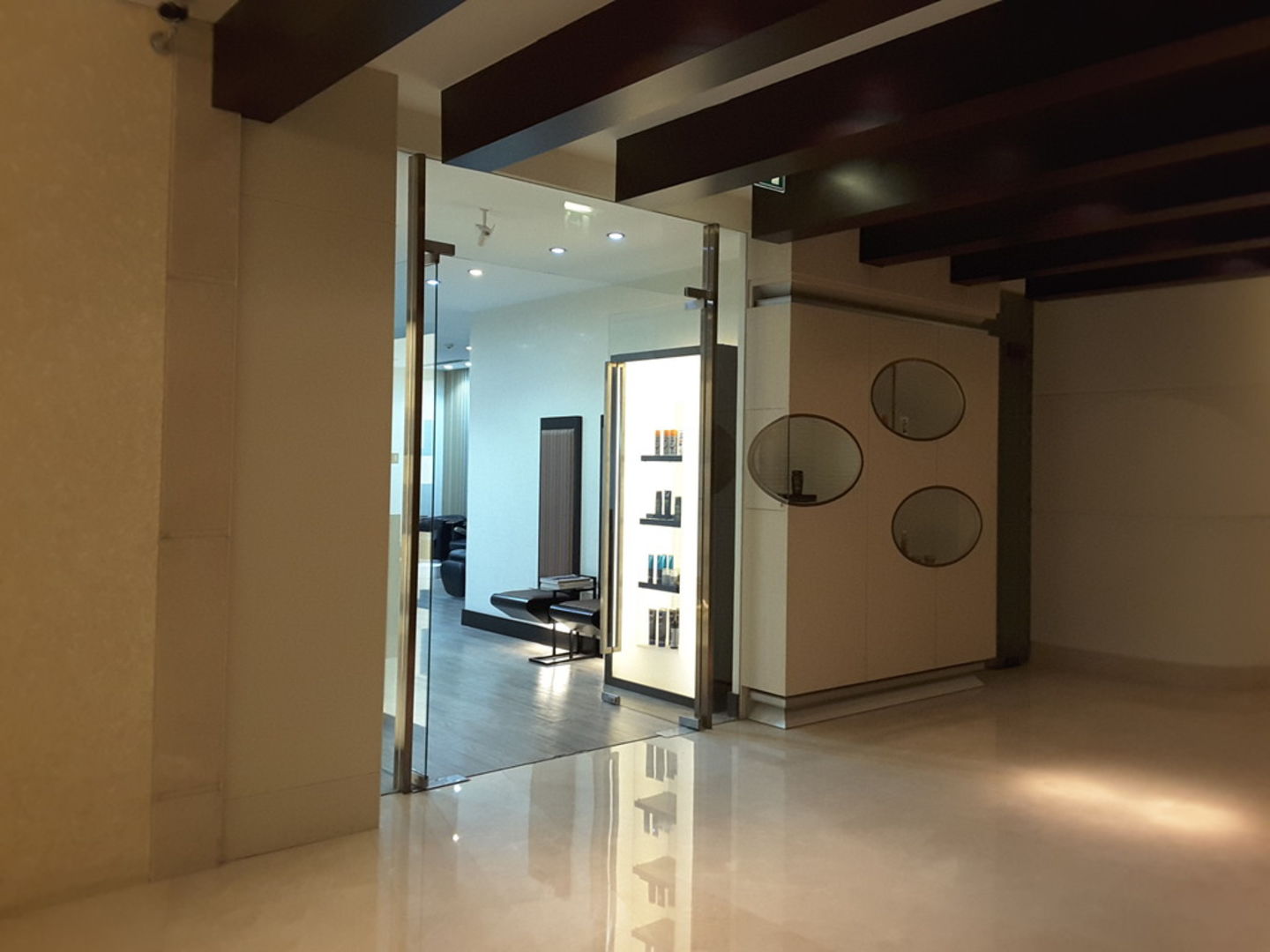HiDubai-business-jacques-la-coupe-gents-salon-beauty-wellness-health-beauty-salons-dubai-marina-marsa-dubai-dubai-2