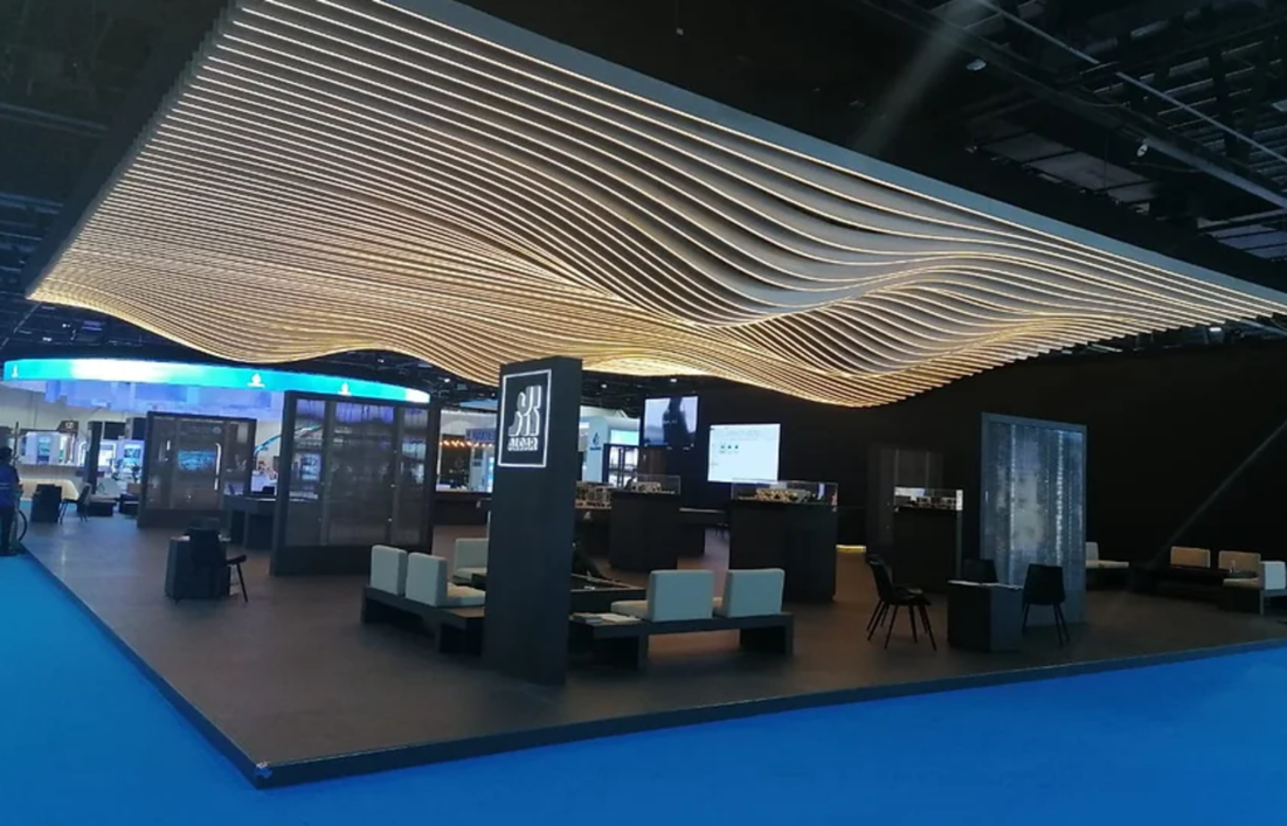 HiDubai-business-exclusive-build-exhibition-stand-fitting-and-execution-b2b-services-manufacturing-dubai-investment-park-2-dubai