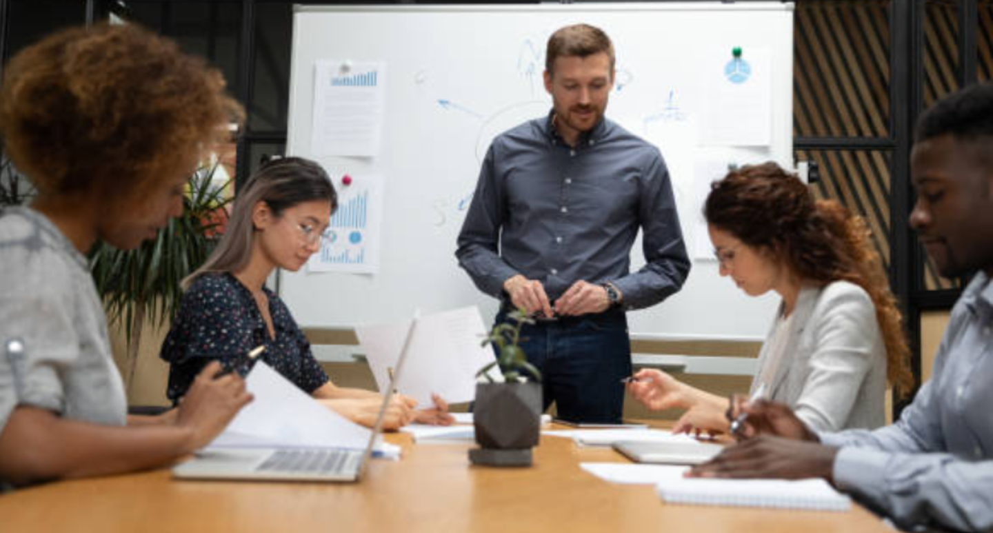 HiDubai-business-o-r-d-business-entities-management-services-b2b-services-business-consultation-services-business-bay-dubai