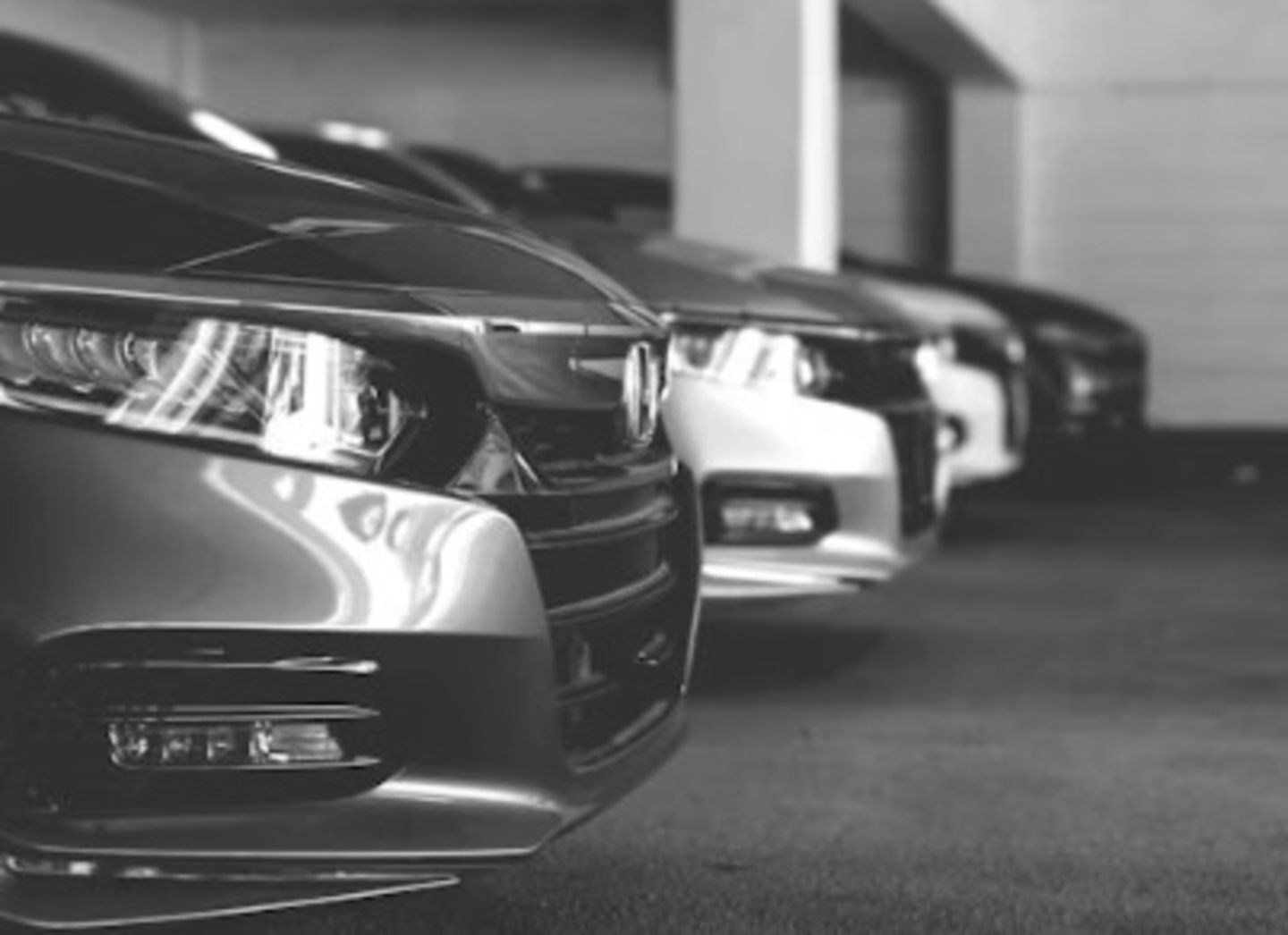 HiDubai-business-kinz-car-rental-transport-vehicle-services-car-rental-services-al-karama-dubai