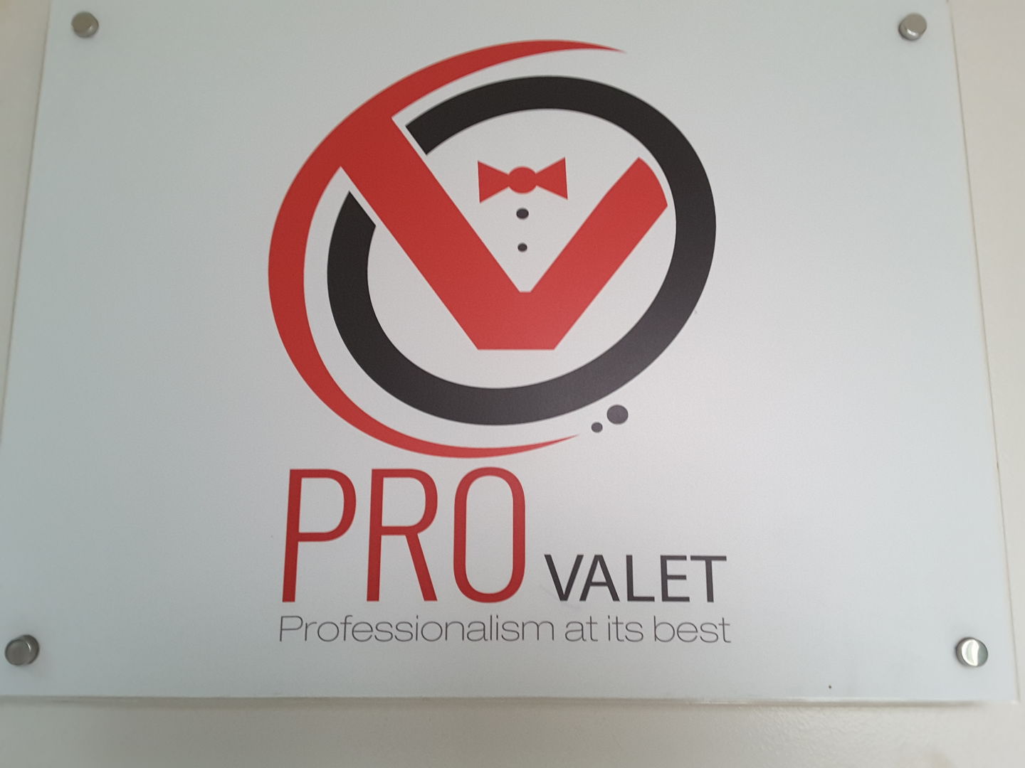 HiDubai-business-pro-valet-transport-vehicle-services-specialized-auto-services-al-muteena-dubai-2