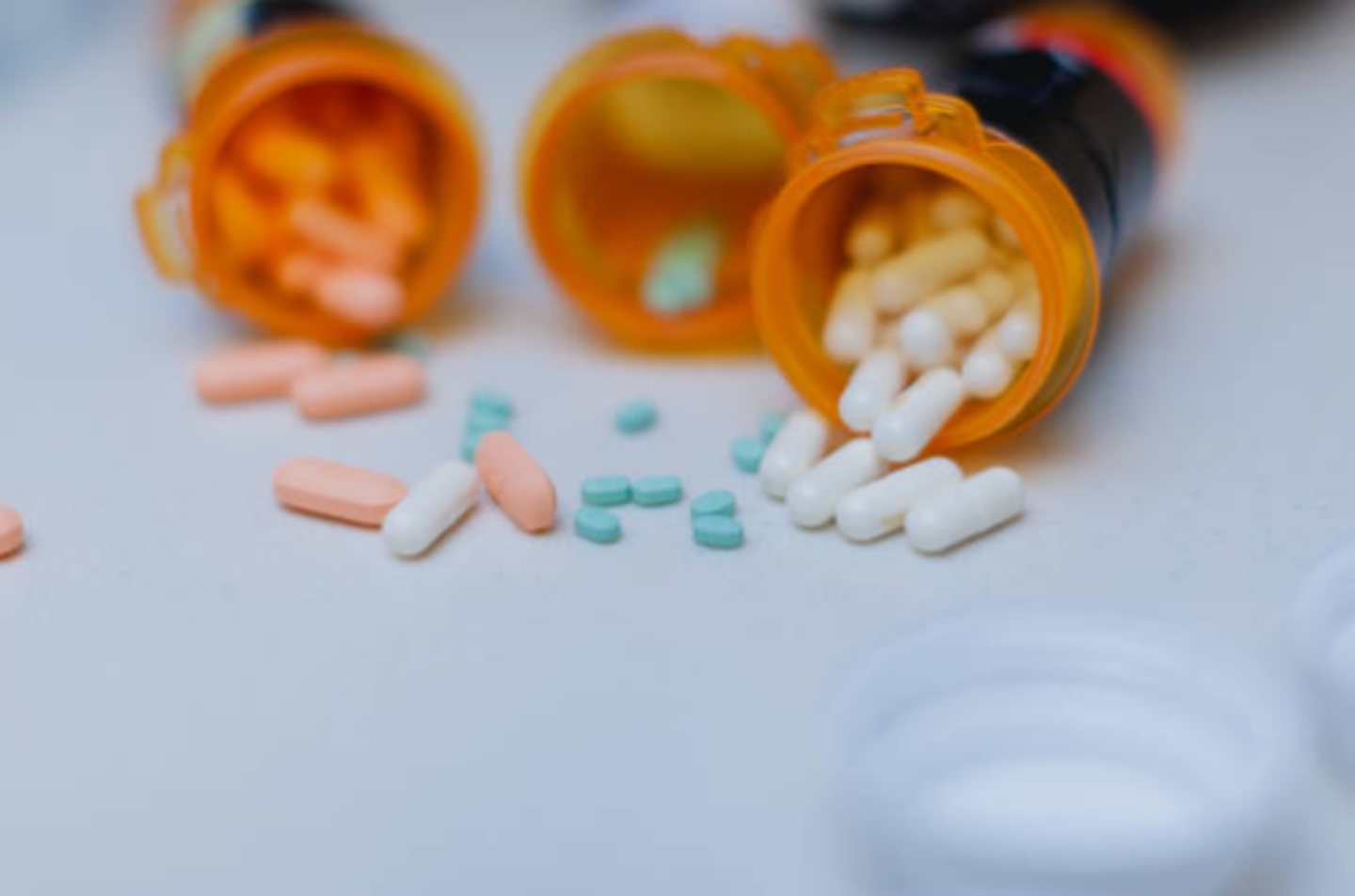 HiDubai-business-greenlife-drug-store-beauty-wellness-health-pharmacy-al-qusais-industrial-3-dubai