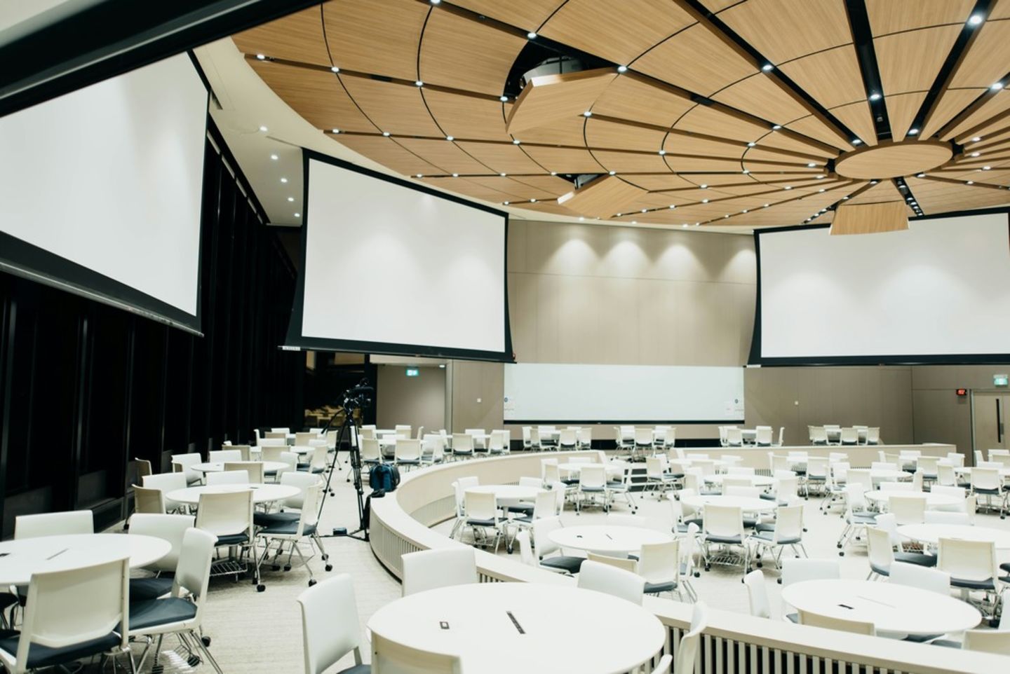HiDubai-business-redx-events-management-b2b-services-event-management-al-muteena-dubai