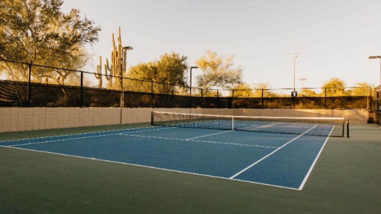 HiDubai-business-padel26-sports-amusement-tracks-leisure-culture-amusement-parks-arcades-al-quoz-industrial-1-dubai
