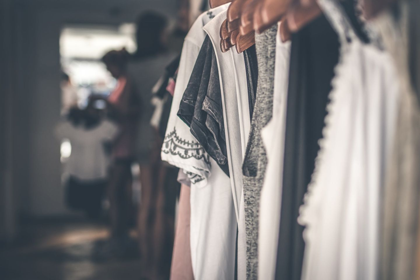 HiDubai-business-green-branches-trading-home-tailoring-al-wuheida-dubai-2