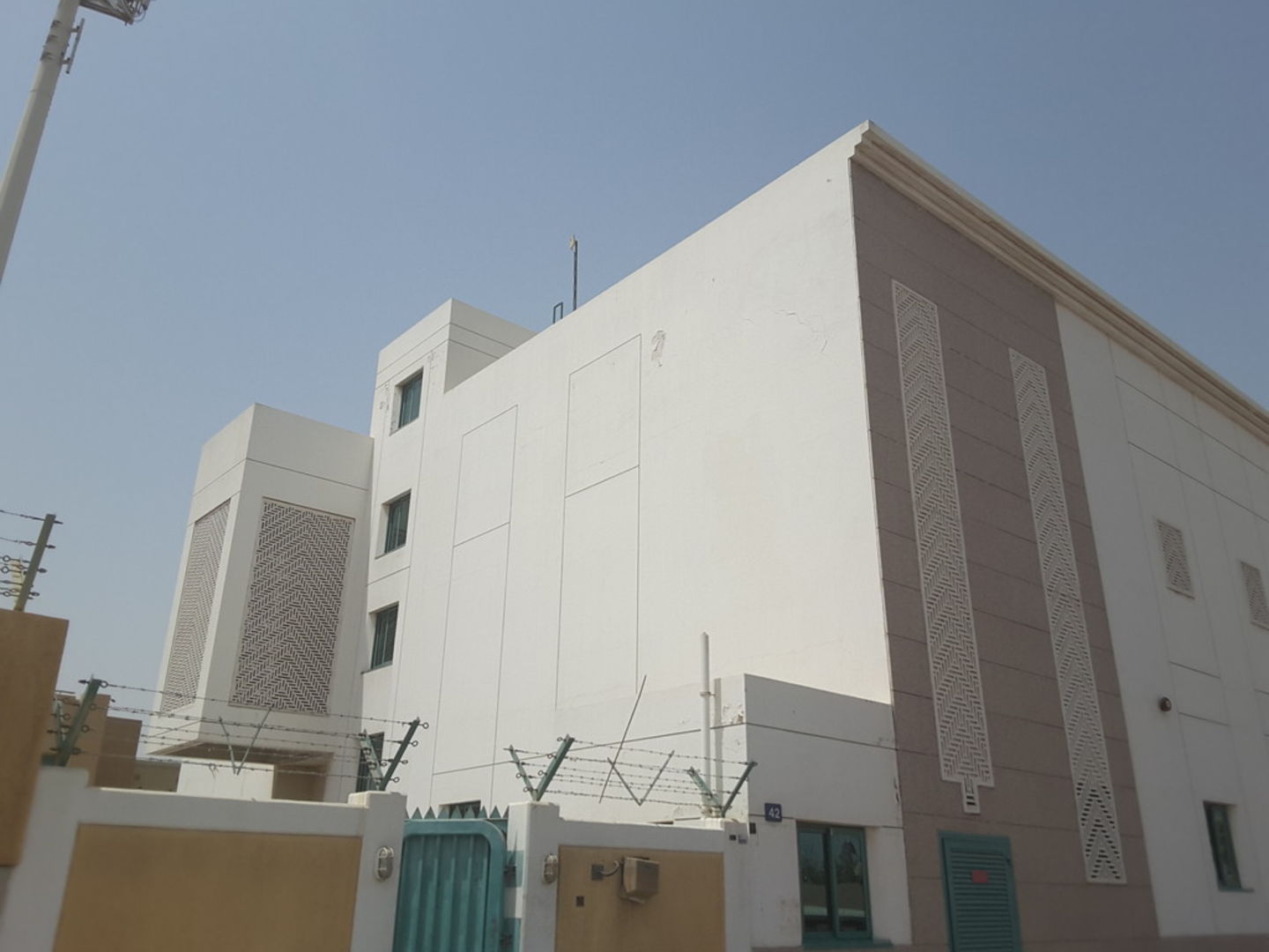HiDubai-business-etisalat-media-marketing-it-it-telecommunication-mankhool-dubai-5