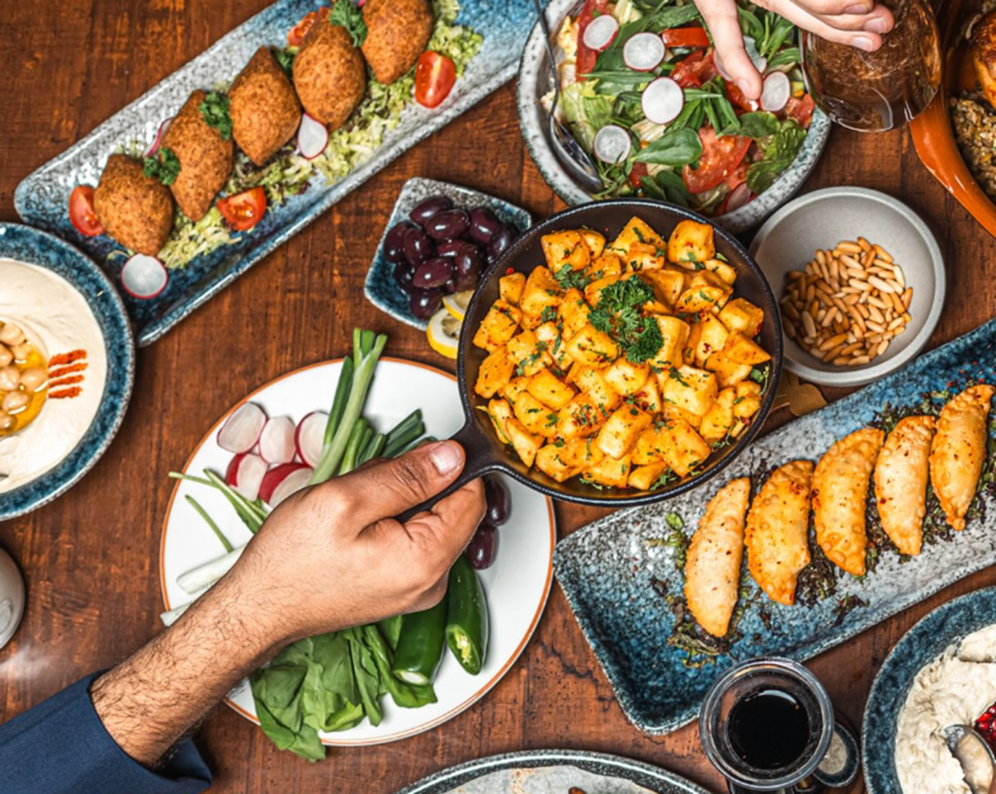 HiDubai-business-xenia-cafe-restaurants-food-beverage-restaurants-bars-ibn-batuta-jebel-ali-1-dubai