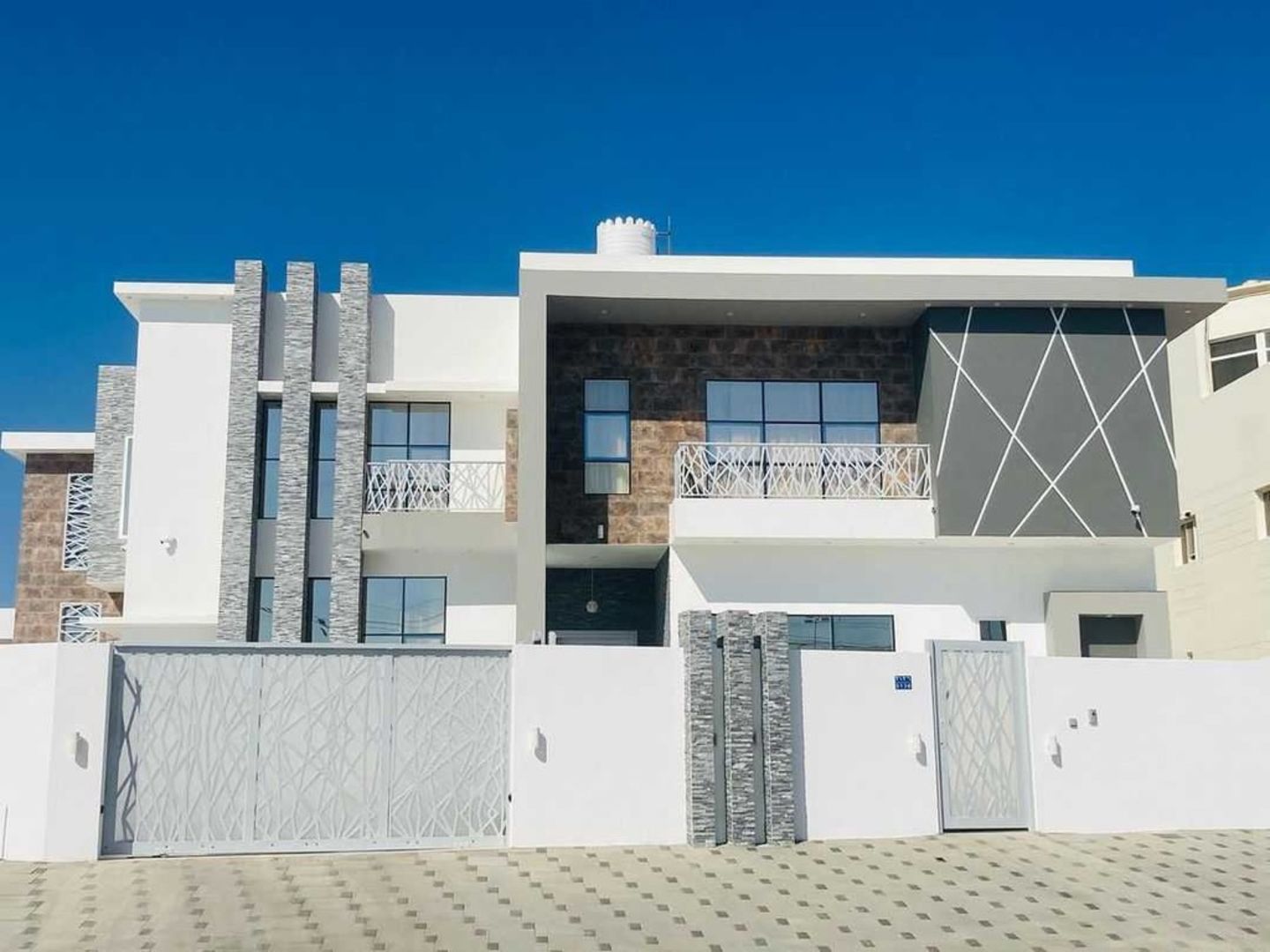 HiDubai-business-smart-windows-for-doors-window-other-plastic-building-product-llc-home-hardware-fittings-dubai-investment-park-2-dubai