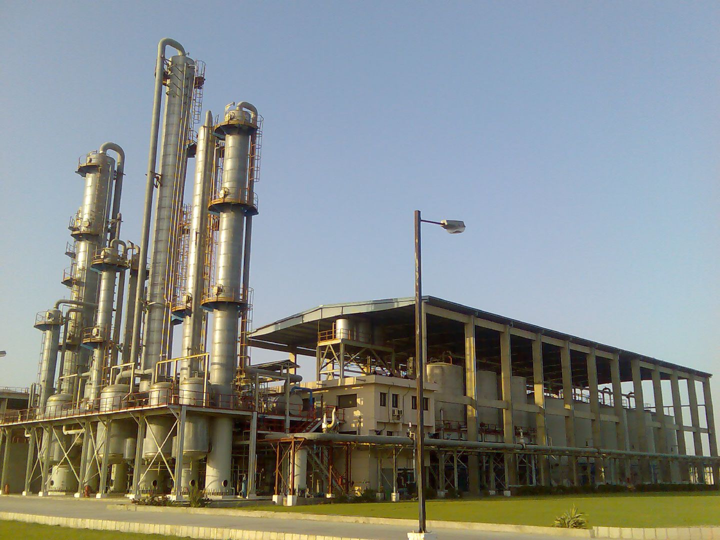 HiDubai-business-river-indus-general-trading-b2b-services-distributors-wholesalers-port-saeed-dubai