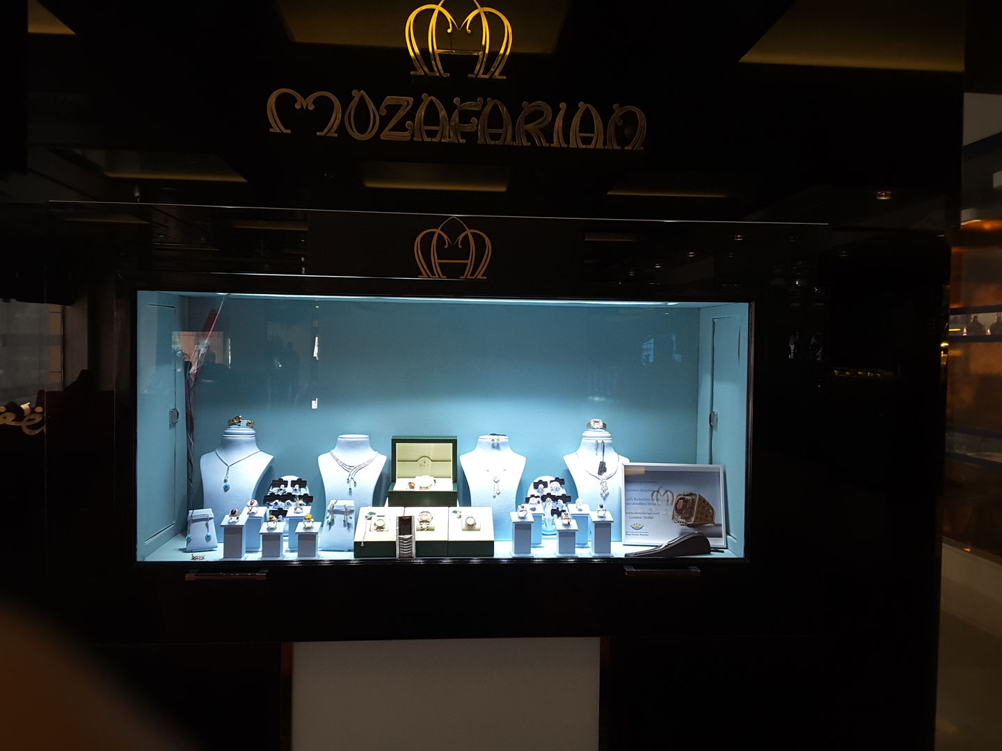 HiDubai-business-mozafarian-shopping-jewellery-precious-stones-tecom-al-thanyah-1-dubai-2