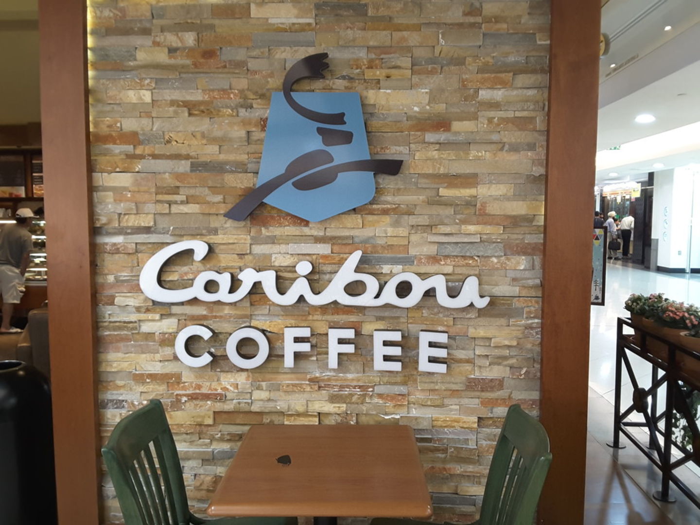 HiDubai-business-caribou-coffee-food-beverage-coffee-shops-port-saeed-dubai-2