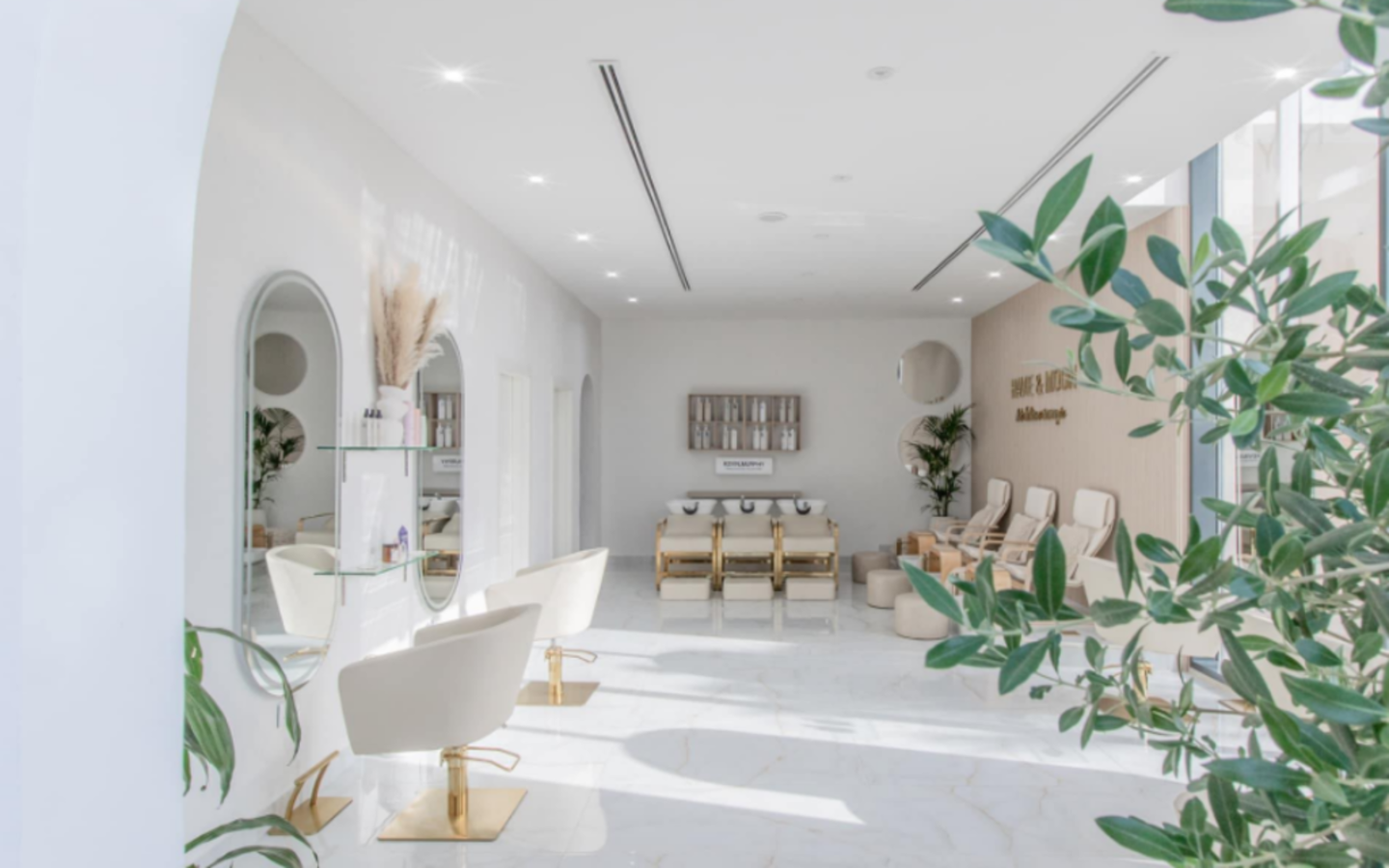 HiDubai-business-havie-moon-ladies-salon-beauty-wellness-health-beauty-salons-hadaeq-shaikh-mohammad-bin-rashid-dubai