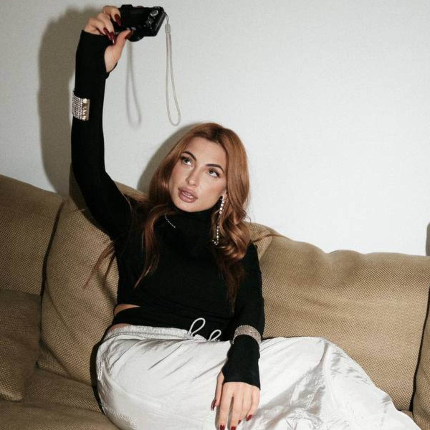 HiDubai-business-cloudset-trading-shopping-apparel-al-karama-dubai