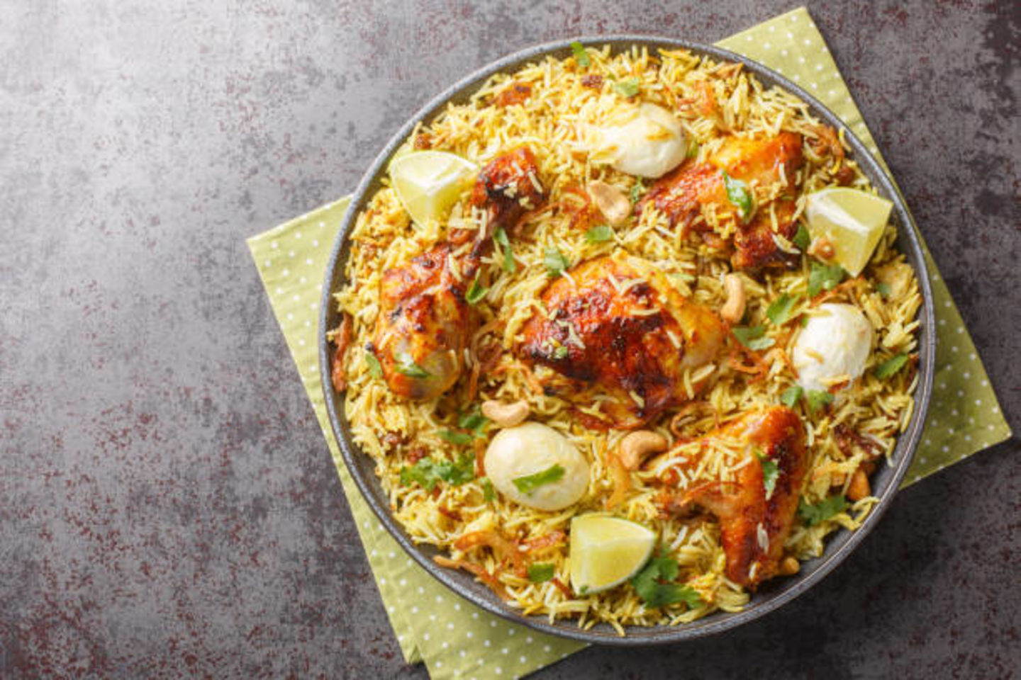 HiDubai-business-golden-finger-restaurant-food-beverage-restaurants-bars-al-muraqqabat-dubai