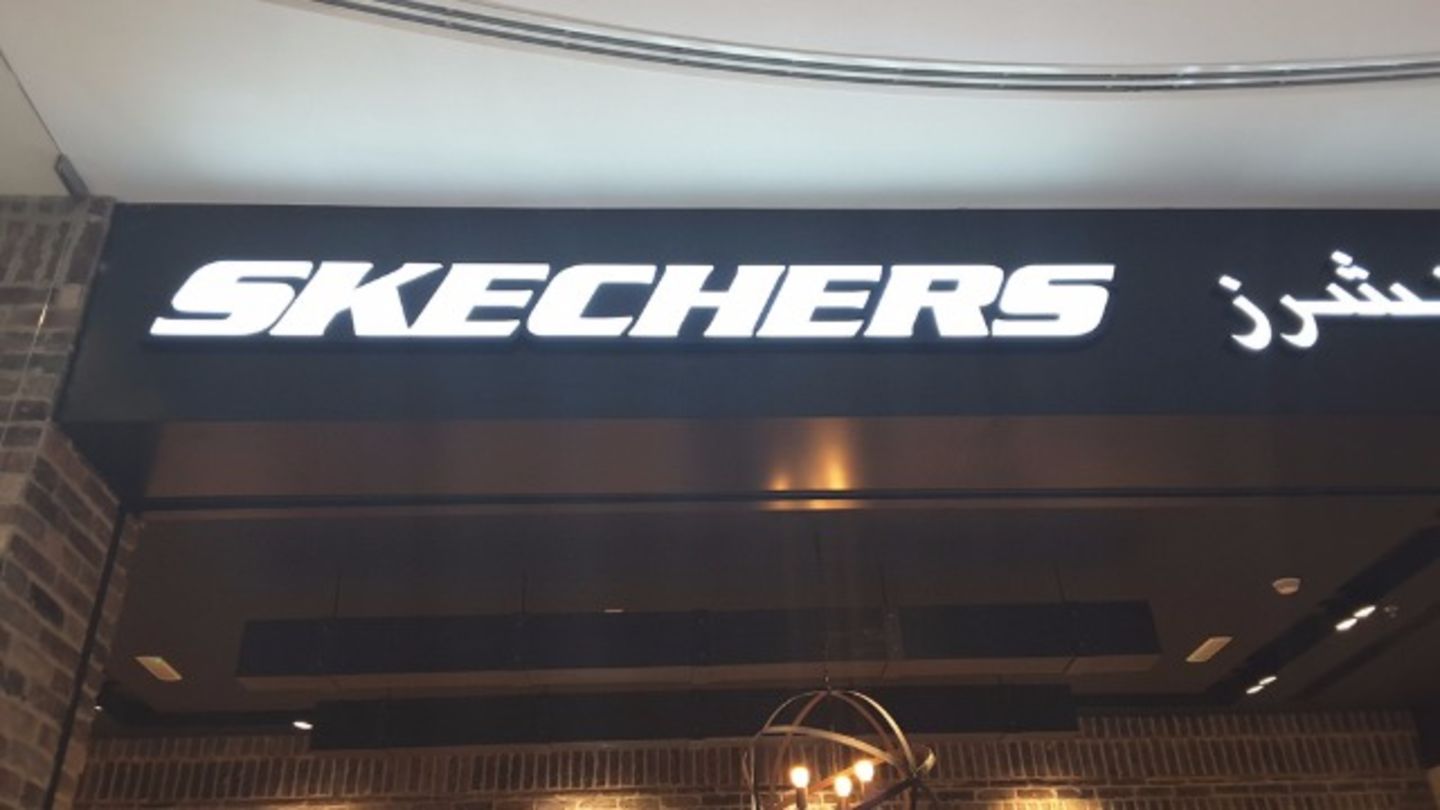 HiDubai-business-sketchers-shopping-footwear-al-rigga-dubai-2