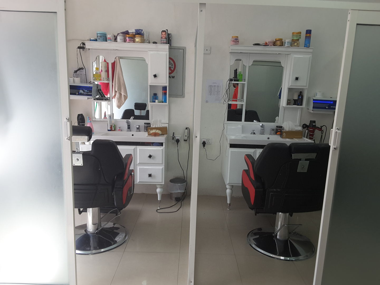 HiDubai-business-stylish-barsha-gents-saloon-beauty-wellness-health-beauty-salons-al-barsha-1-dubai-2