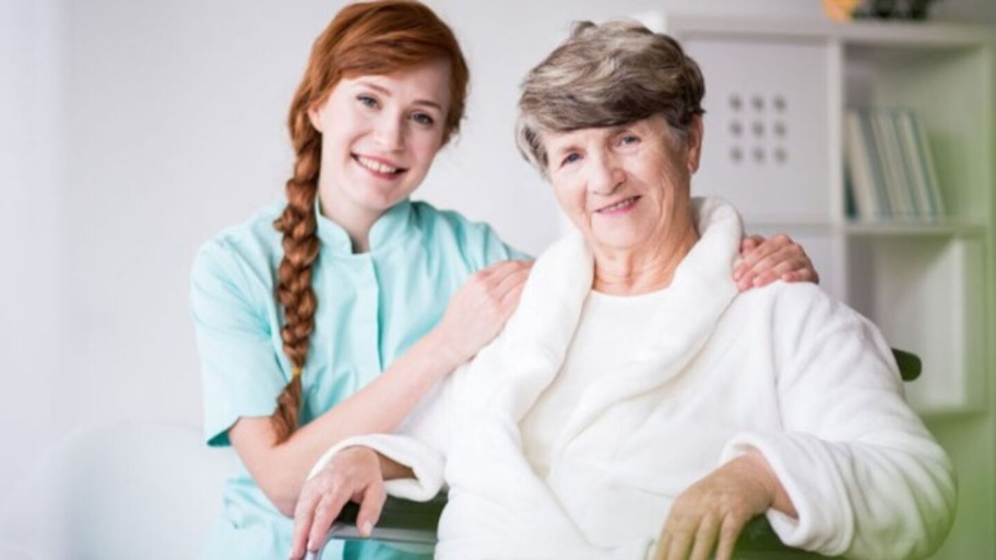 HiDubai-business-grace-housecall-doctor-home-nanny-services-jumeirah-lake-towers-al-thanyah-5-dubai