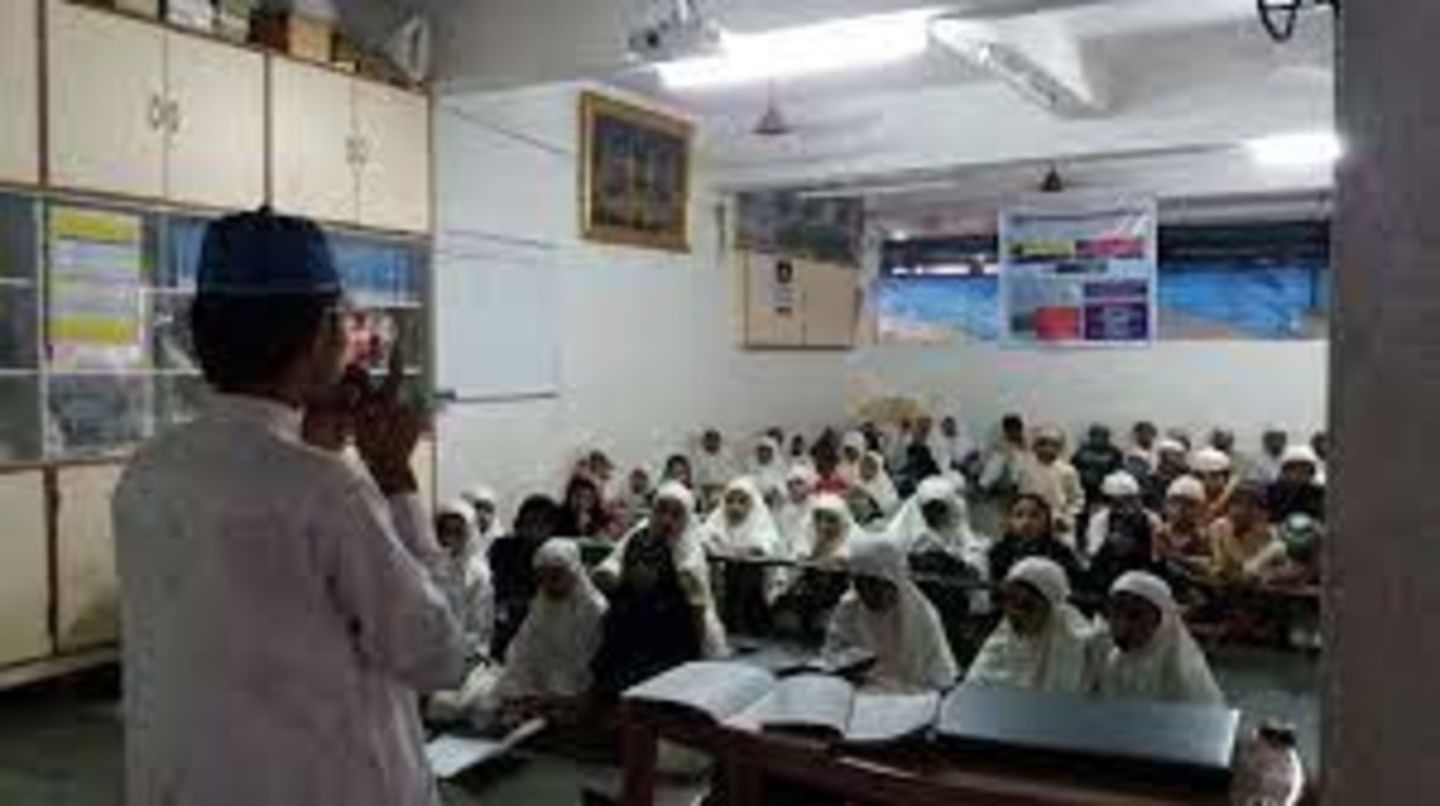 HiDubai-business-sunni-center-education-religious-schools-al-wuheida-dubai