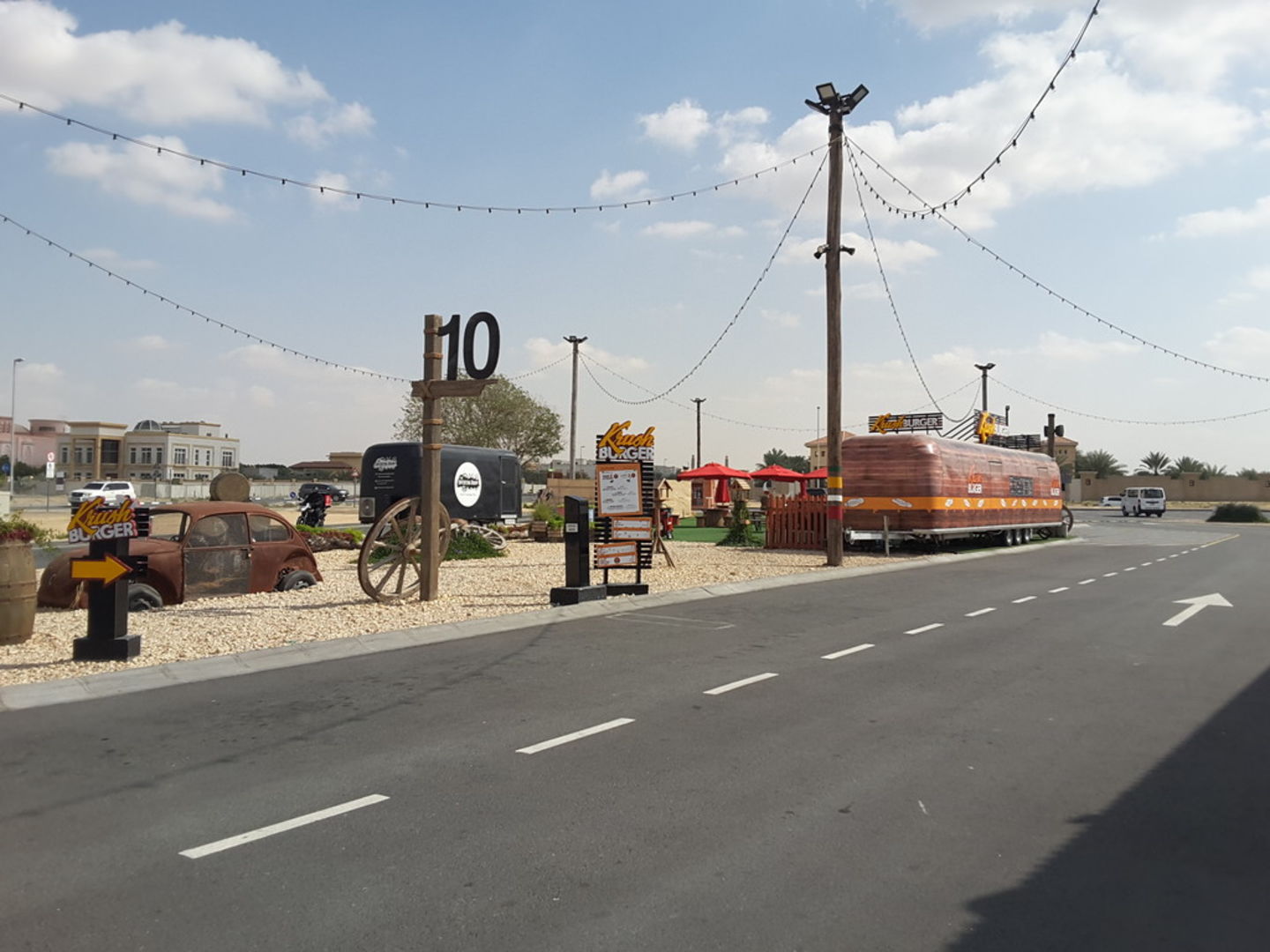 HiDubai-business-krush-burger-food-beverage-restaurants-bars-al-khawaneej-1-dubai-2