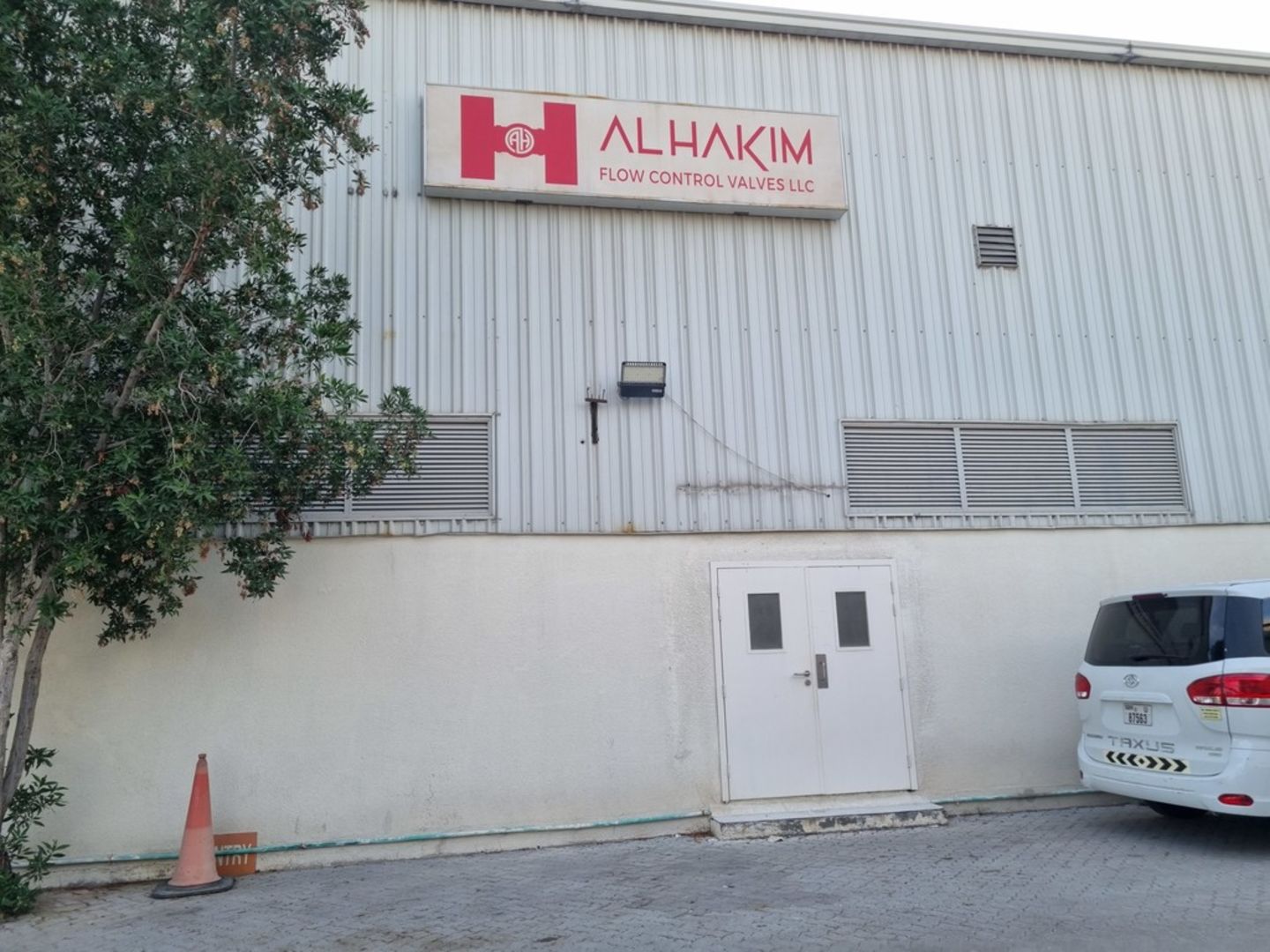 HiDubai-business-al-hakim-floor-control-valves-b2b-services-distributors-wholesalers-umm-ramool-dubai