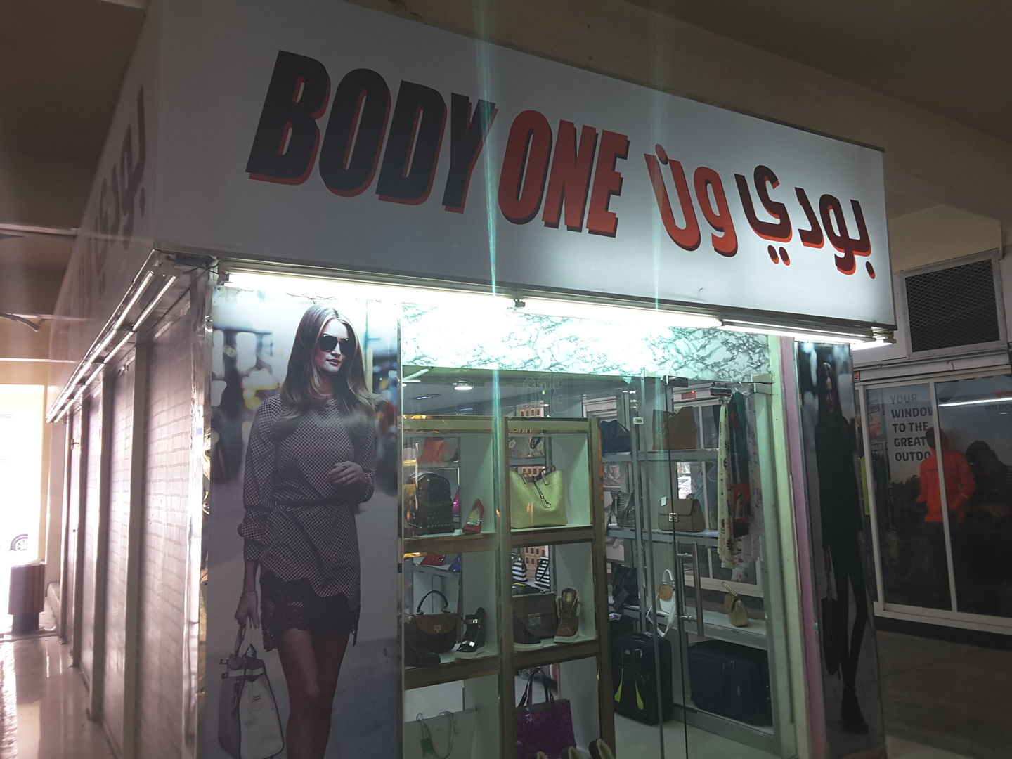 HiDubai-business-body-one-shopping-fashion-accessories-al-karama-dubai-2