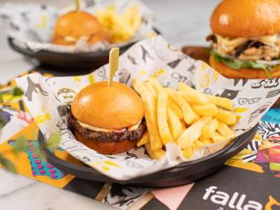 Falla(Restaurants & Bars) in Mirdif, Dubai - HiDubai