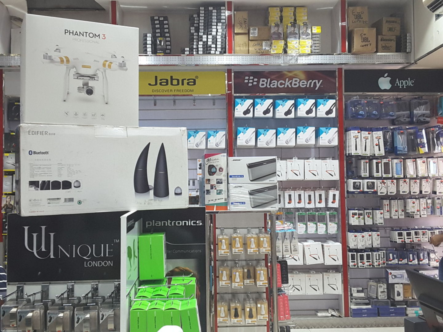 HiDubai-business-shapoor-trading-shopping-consumer-electronics-al-murar-dubai-5