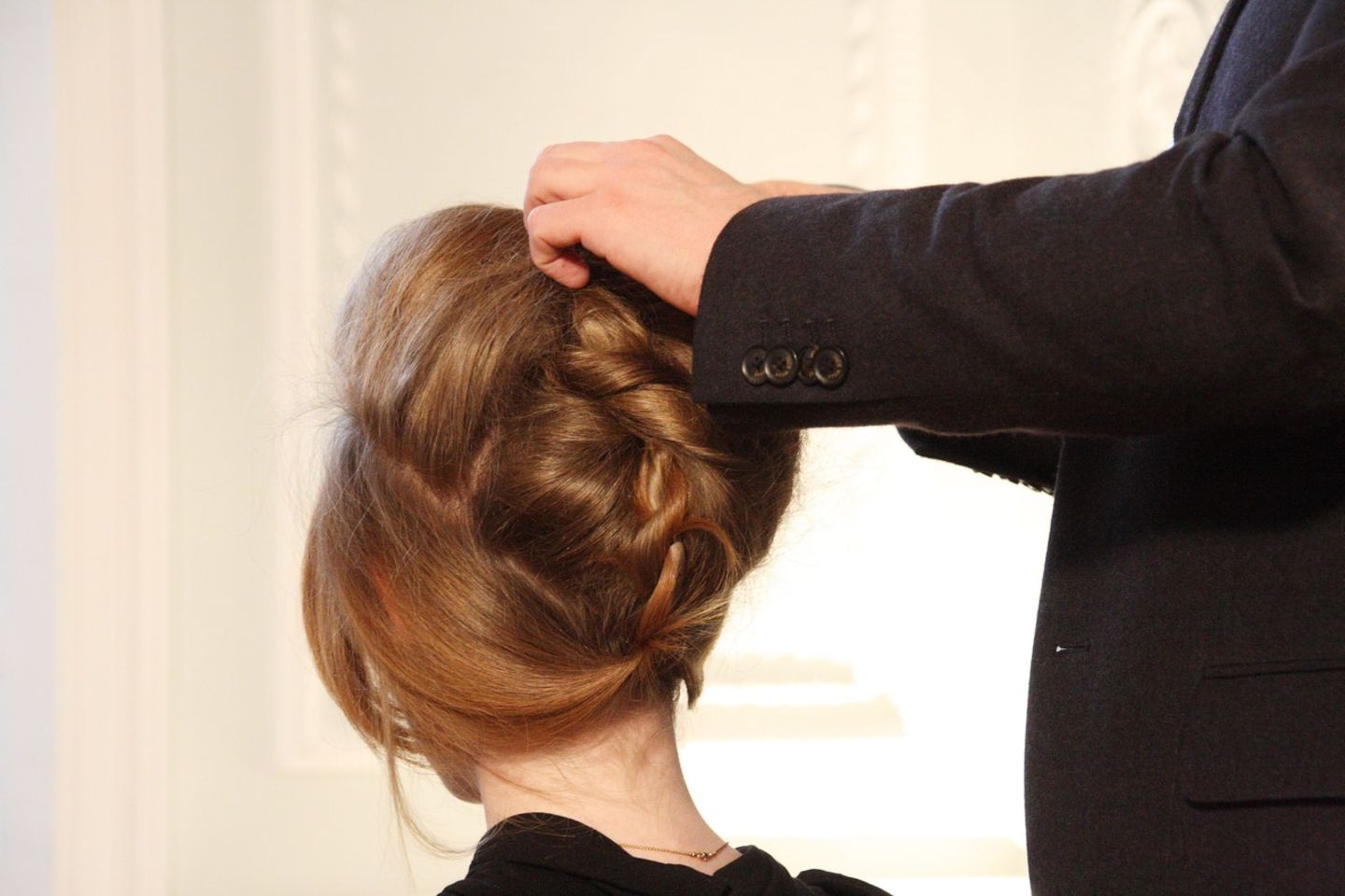 HiDubai-business-bellevue-beauty-salon-beauty-wellness-health-beauty-salons-al-garhoud-dubai-1