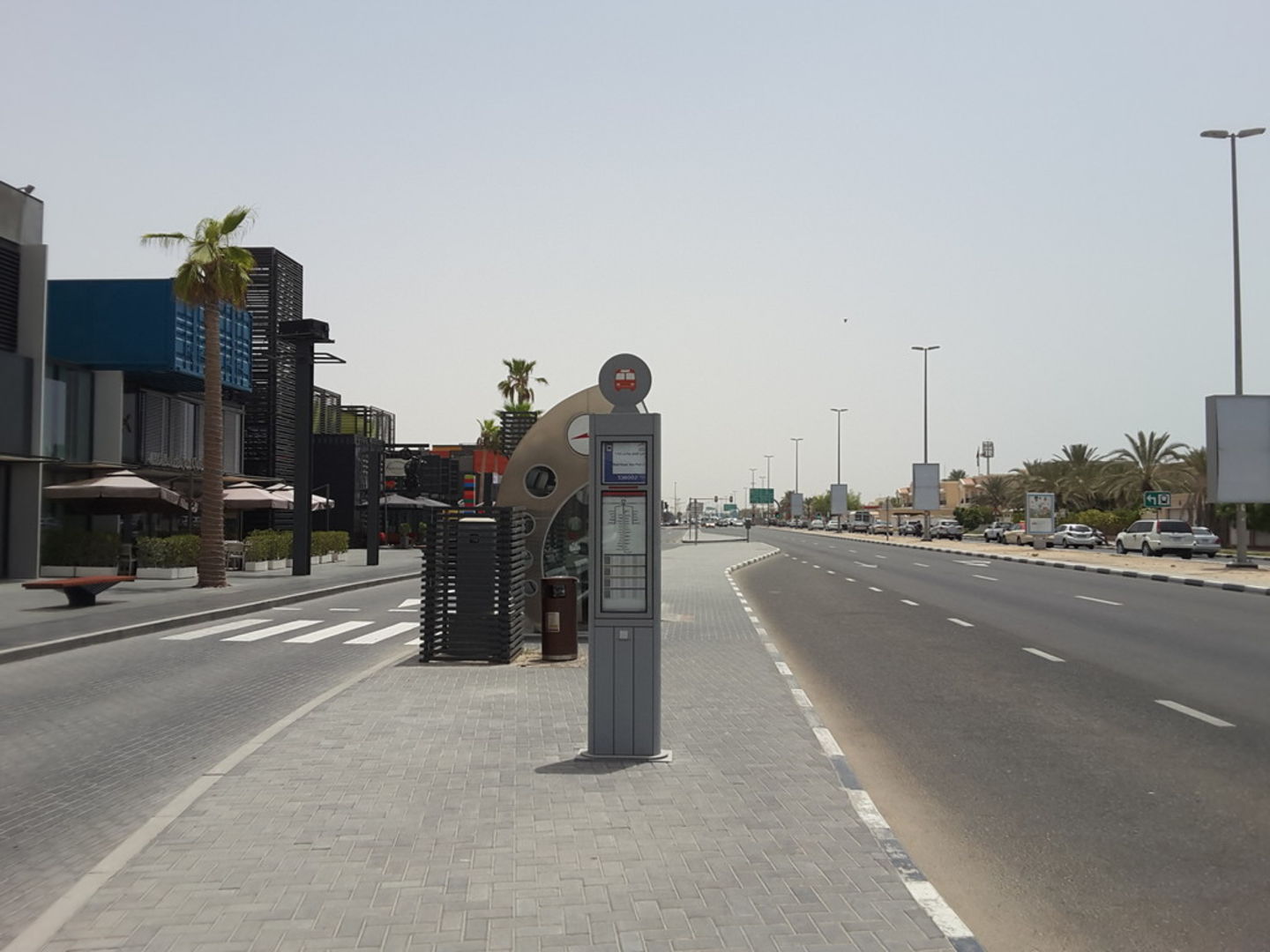 HiDubai-business-wasl-road-box-park-1-2-bus-stop-transport-vehicle-services-public-transport-al-wasl-dubai-2