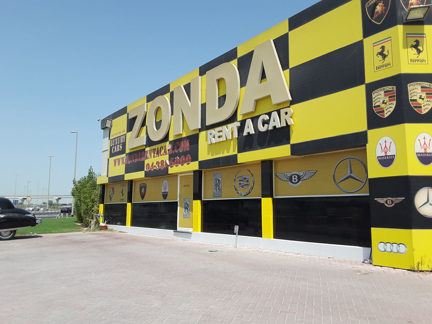 HiDubai-business-zonda-rent-a-car-transport-vehicle-services-car-rental-services-al-quoz-industrial-1-dubai-2
