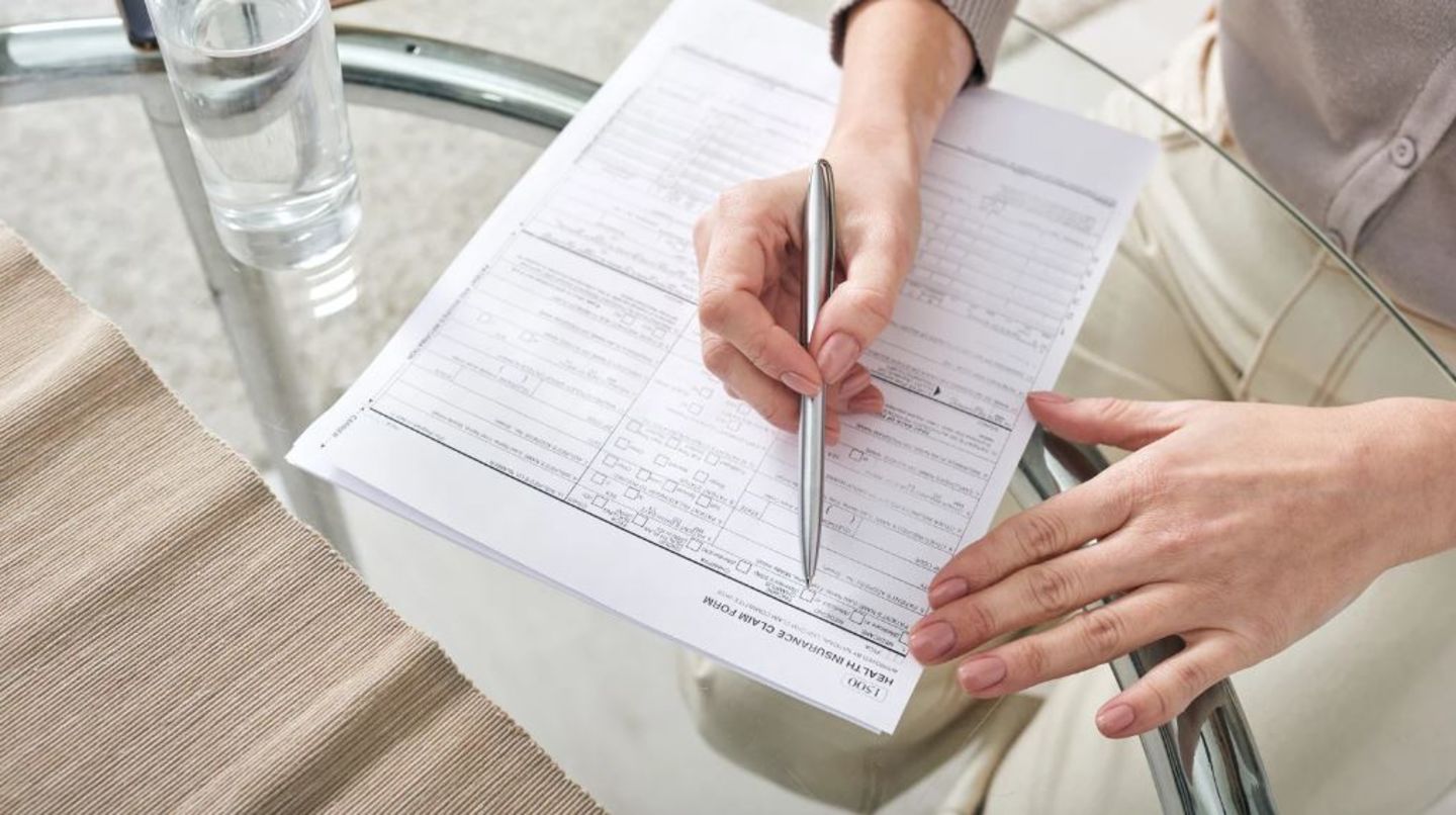 HiDubai-business-eexpedise-health-insurance-management-finance-legal-insurance-warranty-business-bay-dubai