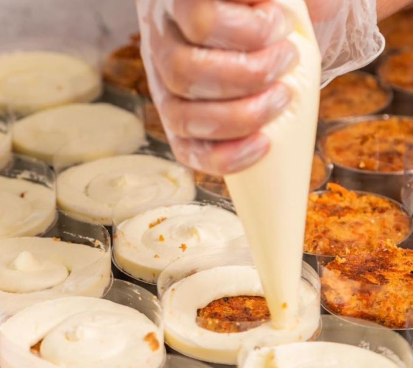 HiDubai-business-sugar-moo-desert-food-beverage-bakeries-desserts-sweets-dubai-international-financial-centre-zaabeel-2-dubai