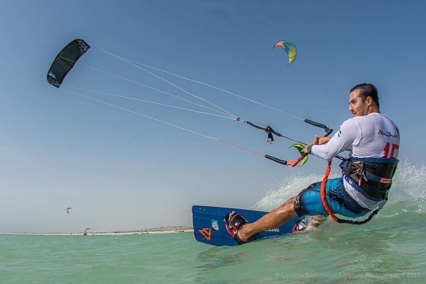 HiDubai-business-du-kite-surfing-sports-fitness-adventure-sports-jumeirah-3-dubai