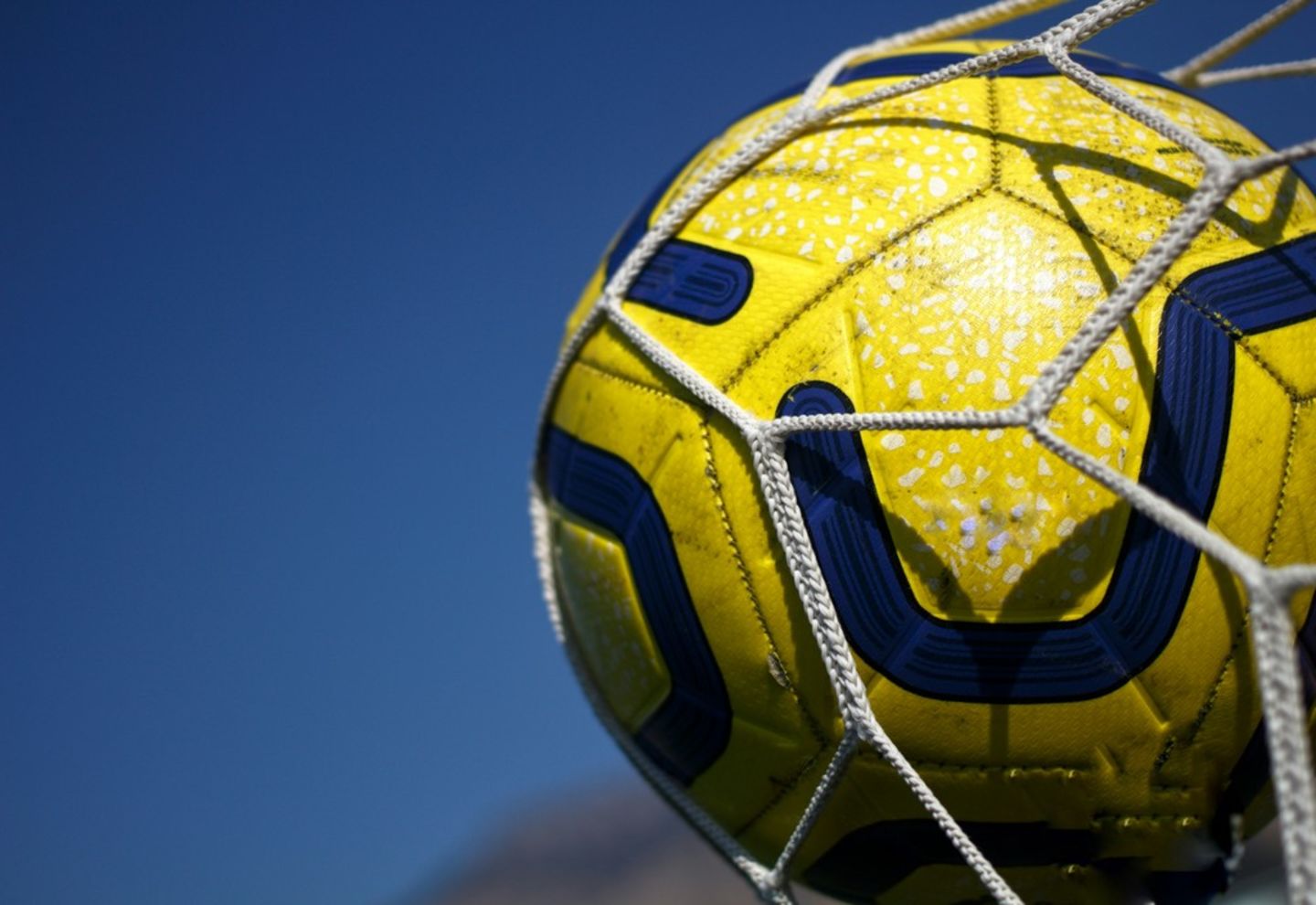 HiDubai-business-mushrif-football-ground-sports-fitness-courses-tracks-grounds-mushrif-dubai