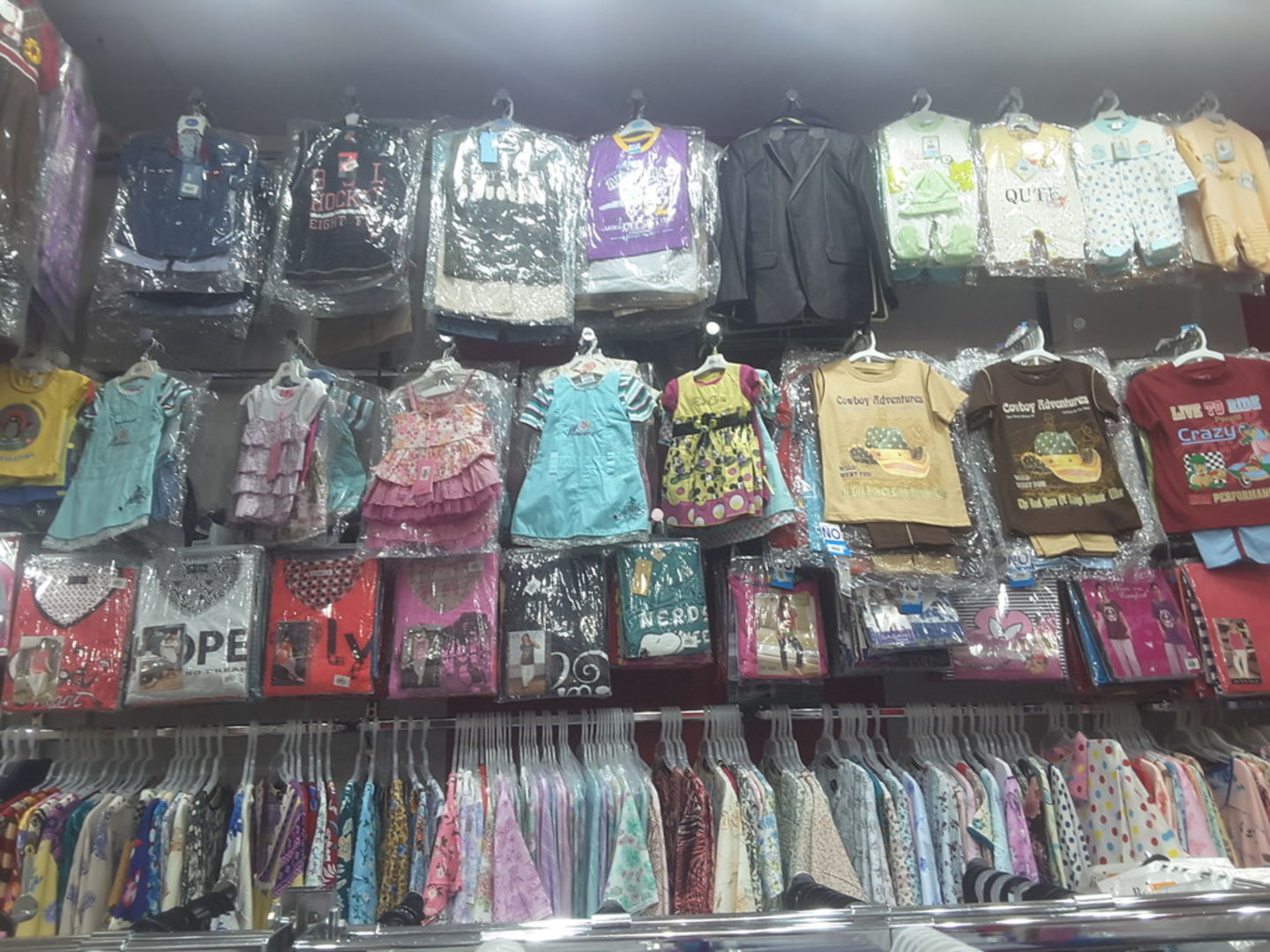 HiDubai-business-warda-alfajer-readymade-garments-trading-b2b-services-distributors-wholesalers-al-twar-1-dubai